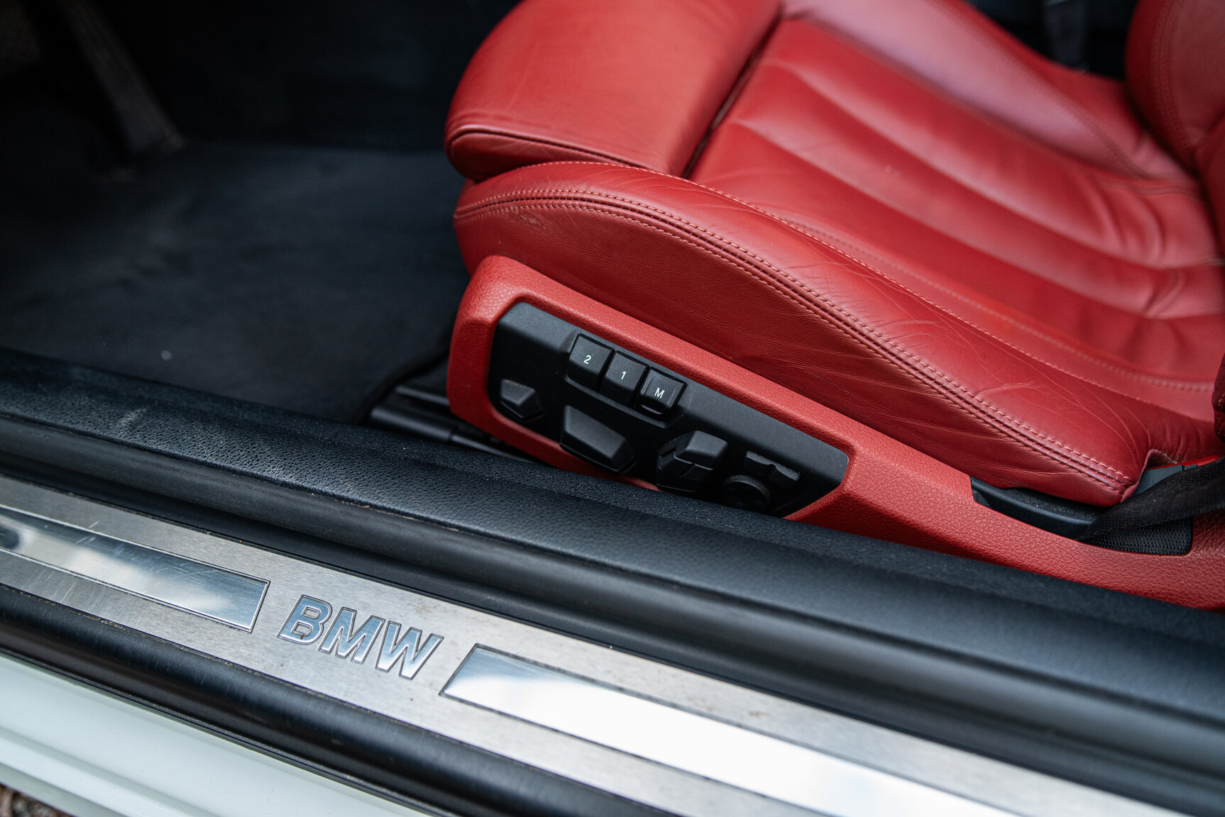 Interiörbild 2011 BMW 650i Cabriolet