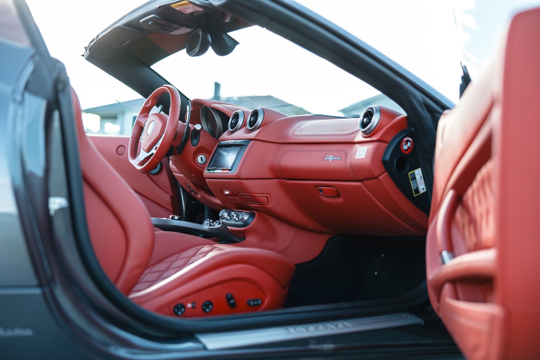 Interior image of 2011 Ferrari California 