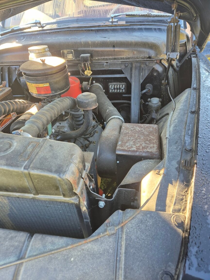 Image of 1954 Ford Vedette 3.9 V8 mechanics