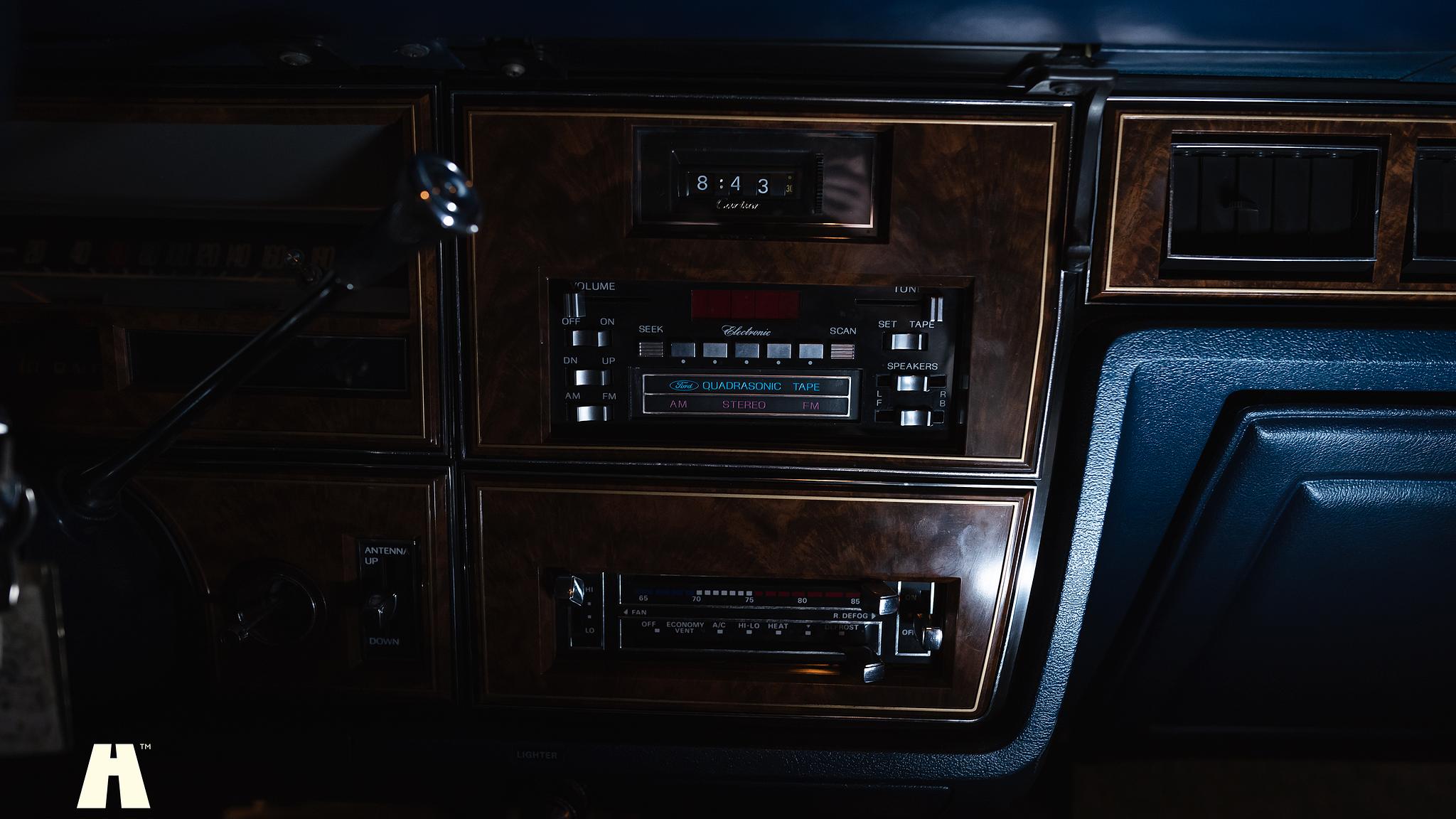 Interiörbild 1979 Lincoln Continental (37)