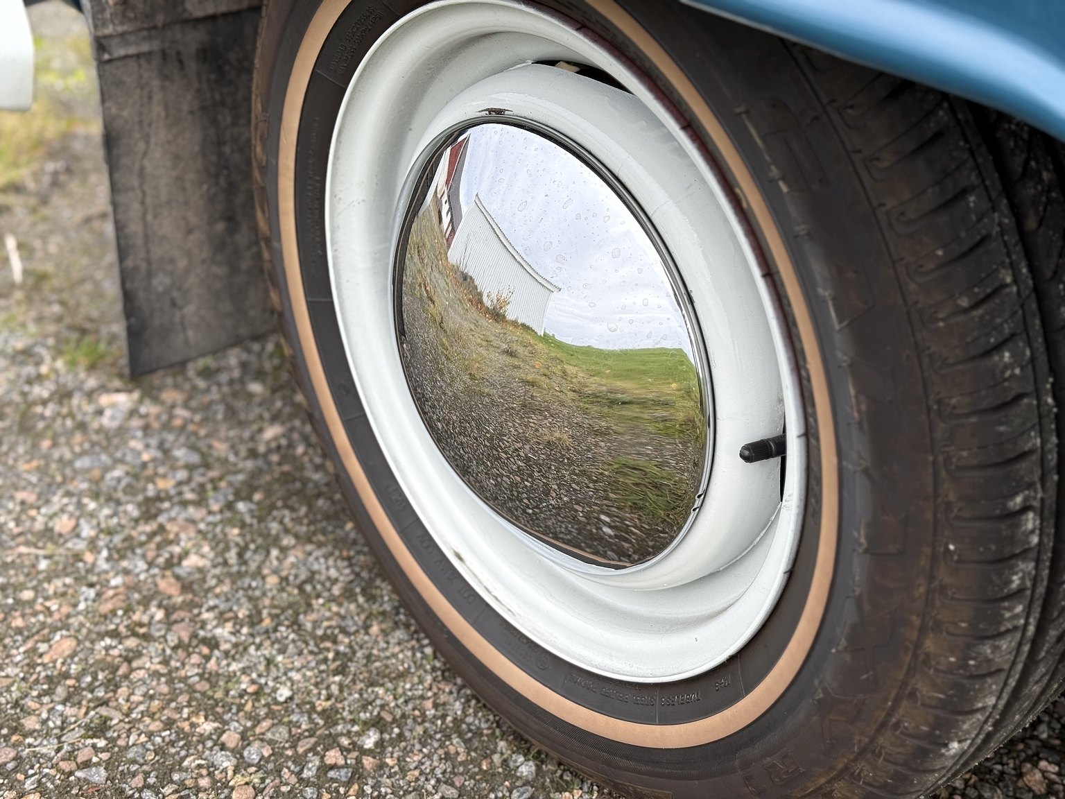 Exteriörbild på 1967 Volkswagen T1 Kleinbus