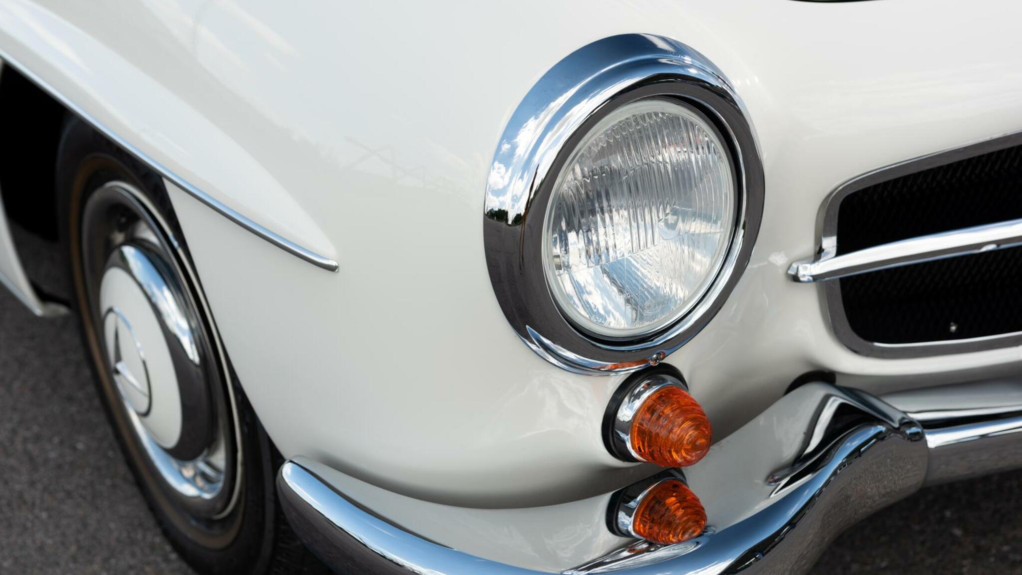 Aussenfoto 1956 Mercedes Benz 190 SL Roadster (27)