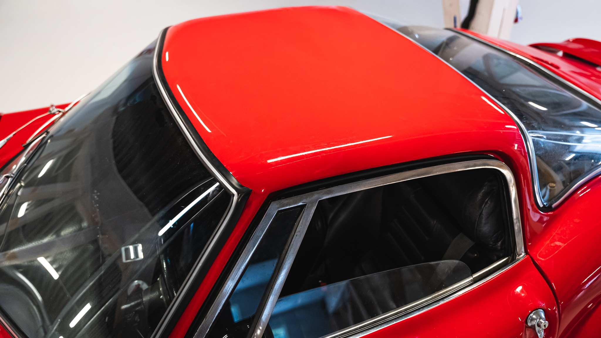 Exterior image of 1970 Marcos GT (21)