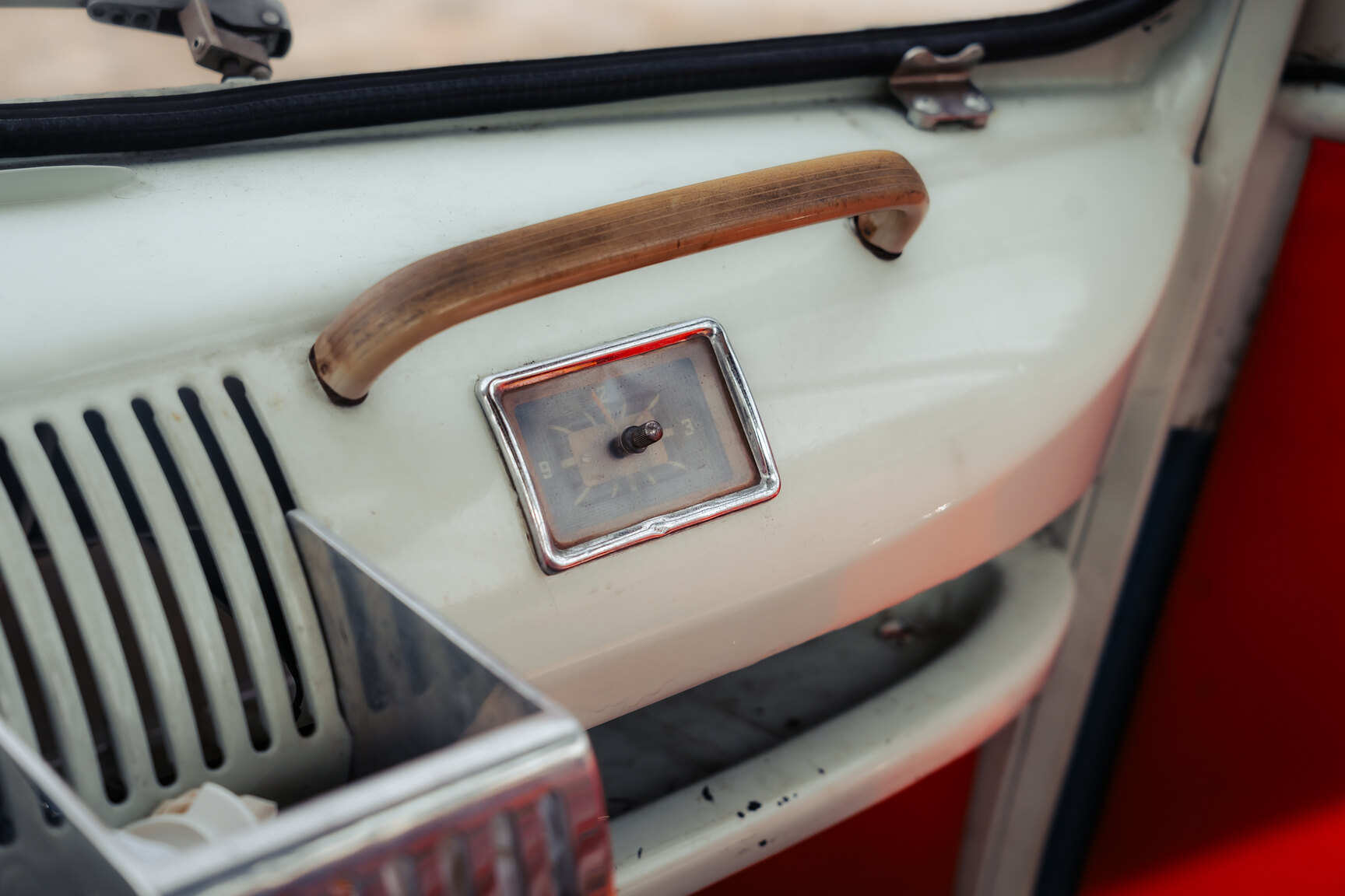 Innenraumfoto von 1964 Volkswagen Kleinbus Transporter 1500 Deluxe “21-fönsters Samba”