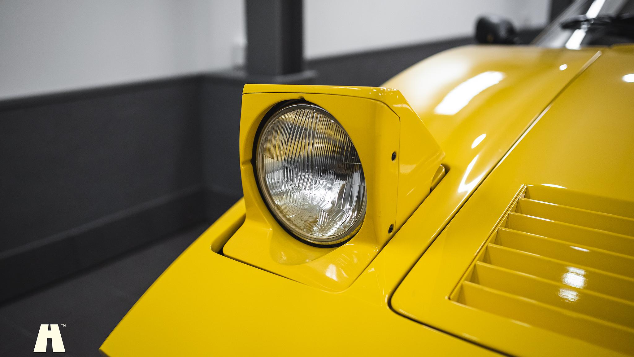 Exterior image of 1986 Ferrari 328 GTB