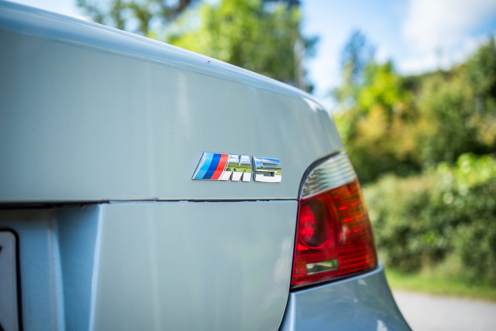 Exterior image of 2006 BMW E60 M5