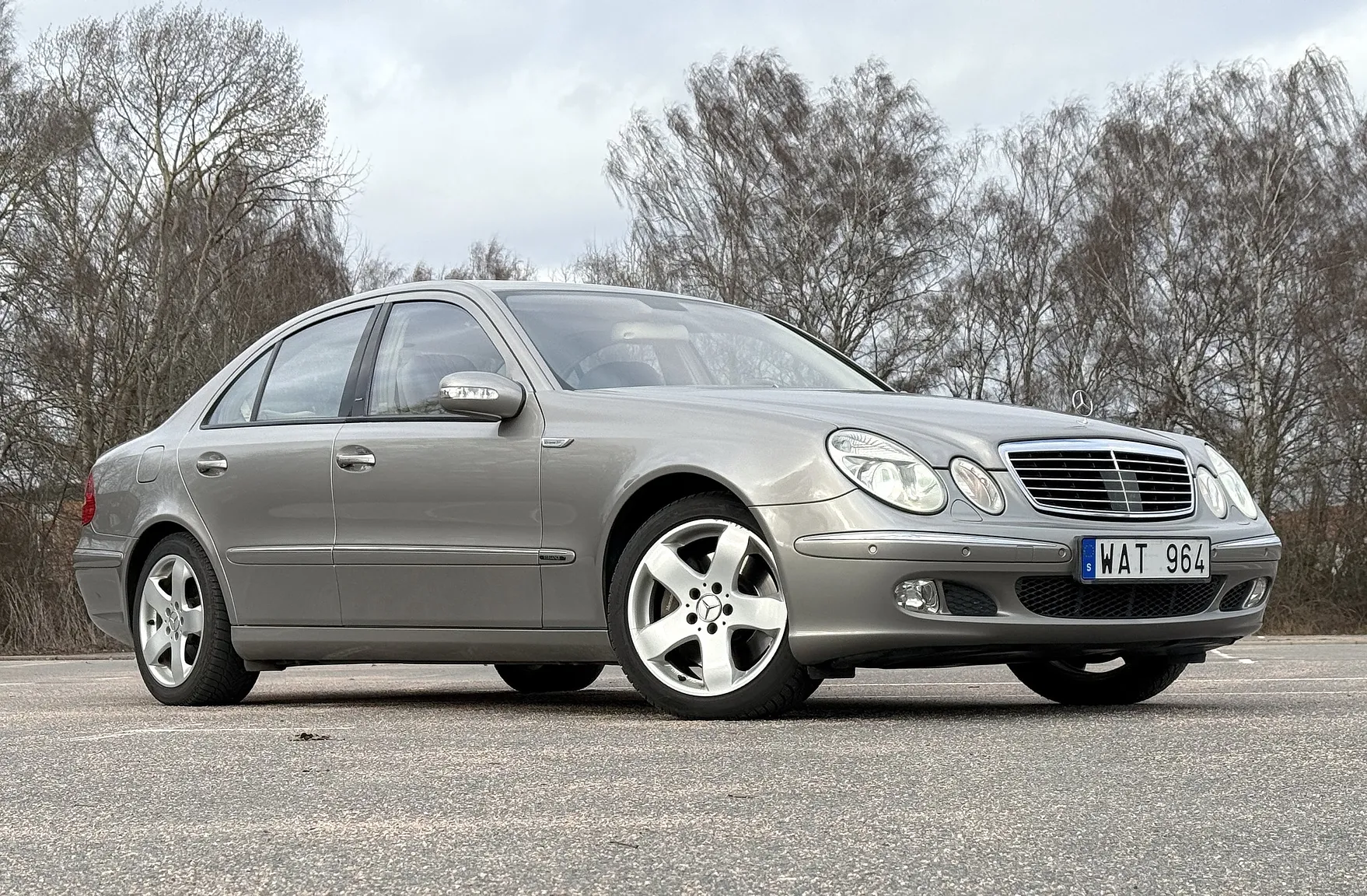 2004 Mercedes-Benz E 500 7G-Tronic