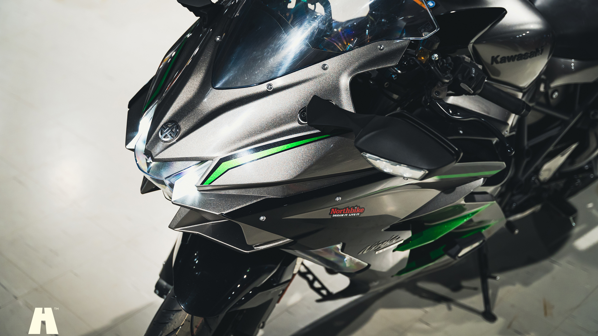 Exteriörbild på 2019 Kawasaki Ninja H2 SX