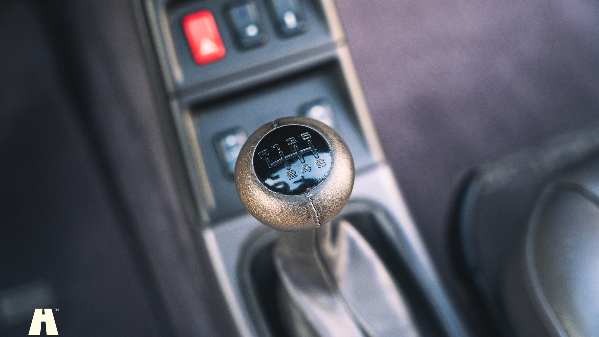 Interior image of 1994 Porsche 993 Cabriolet (40)