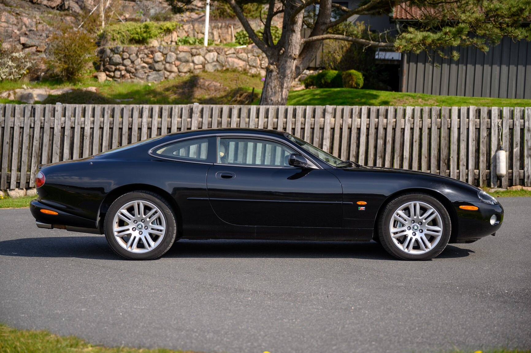 Exterior image of 2003 Jaguar XKR