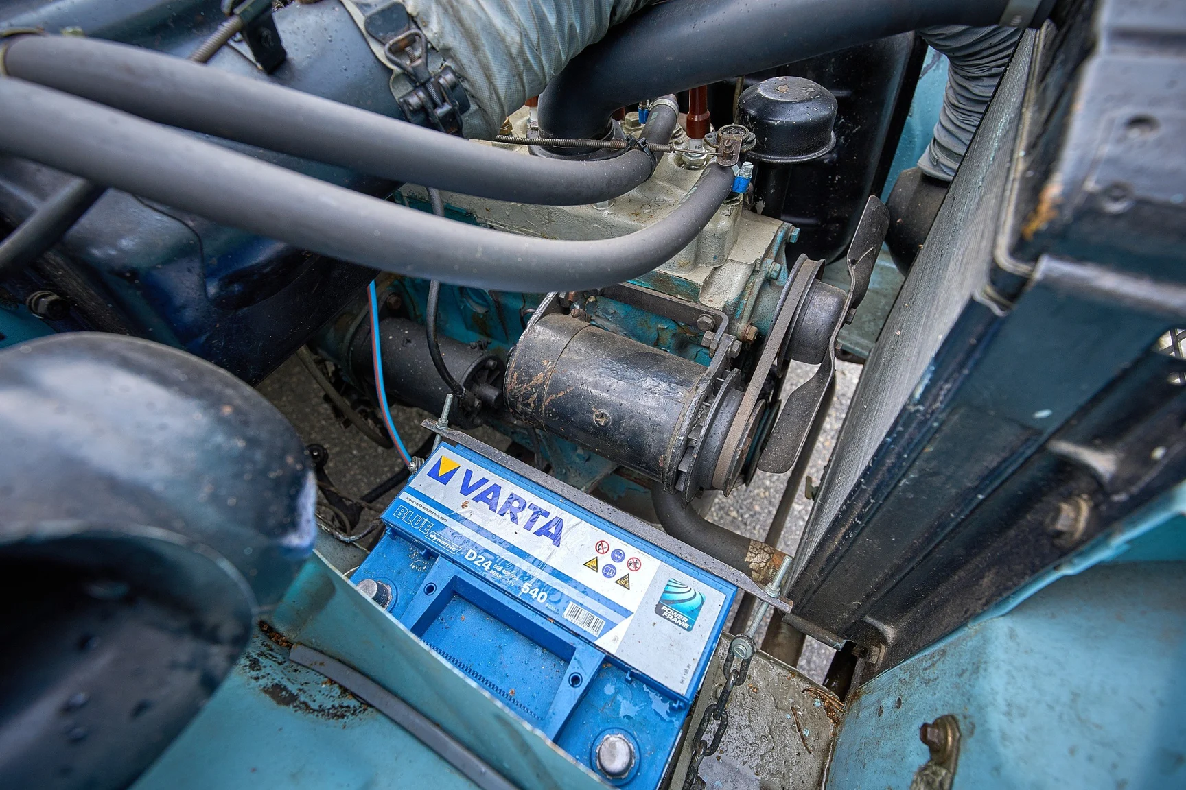 Image of 1958 Ford Anglia mechanics (5)