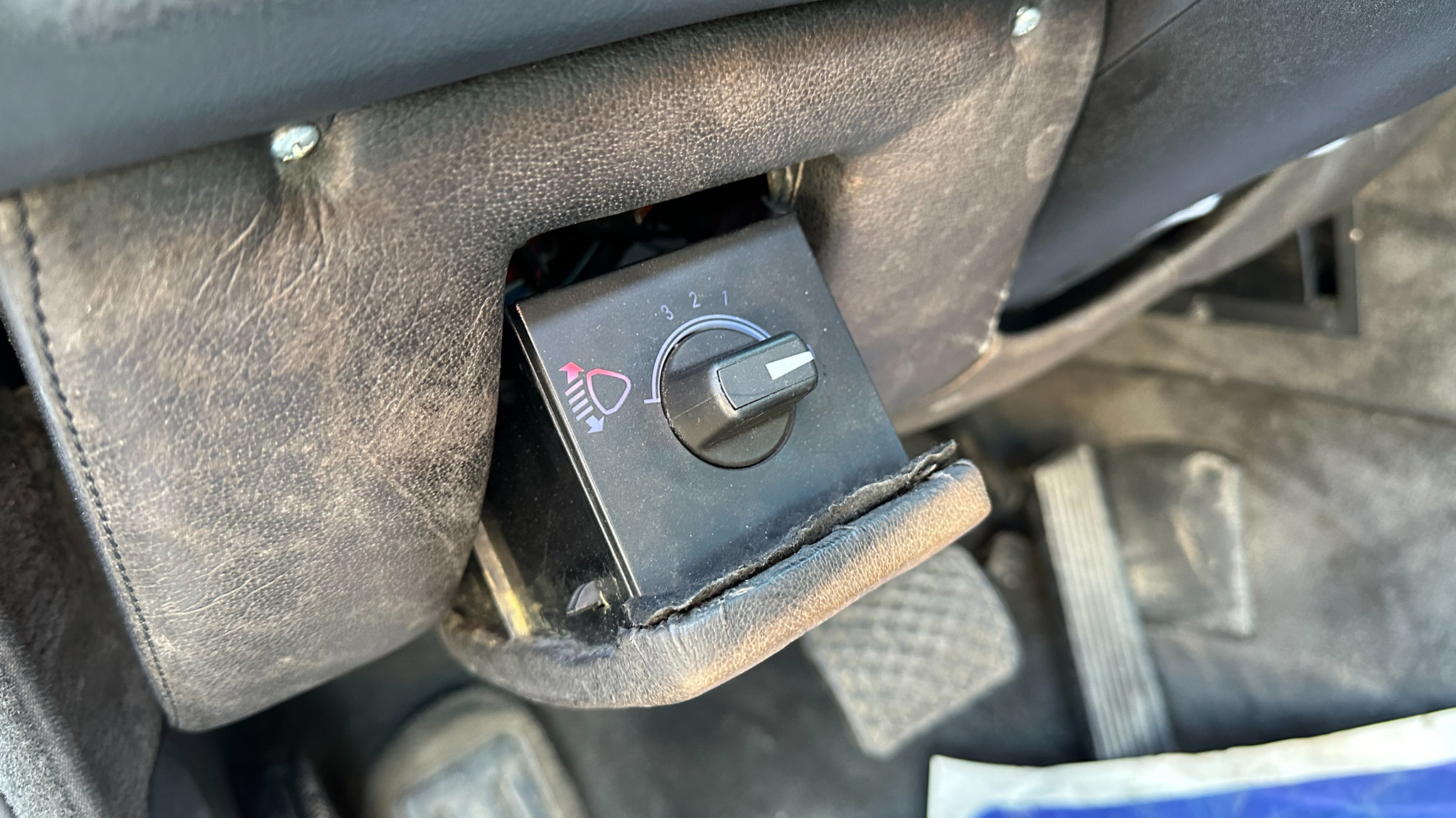 Interiörbild 1984 BMW 745i Executive Automat