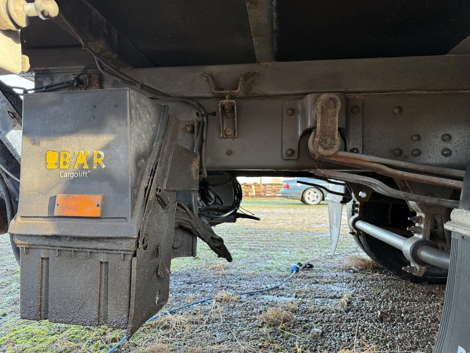 Exteriörbild på 2000 Volvo FL6 4x2 - NO RESERVE (26)