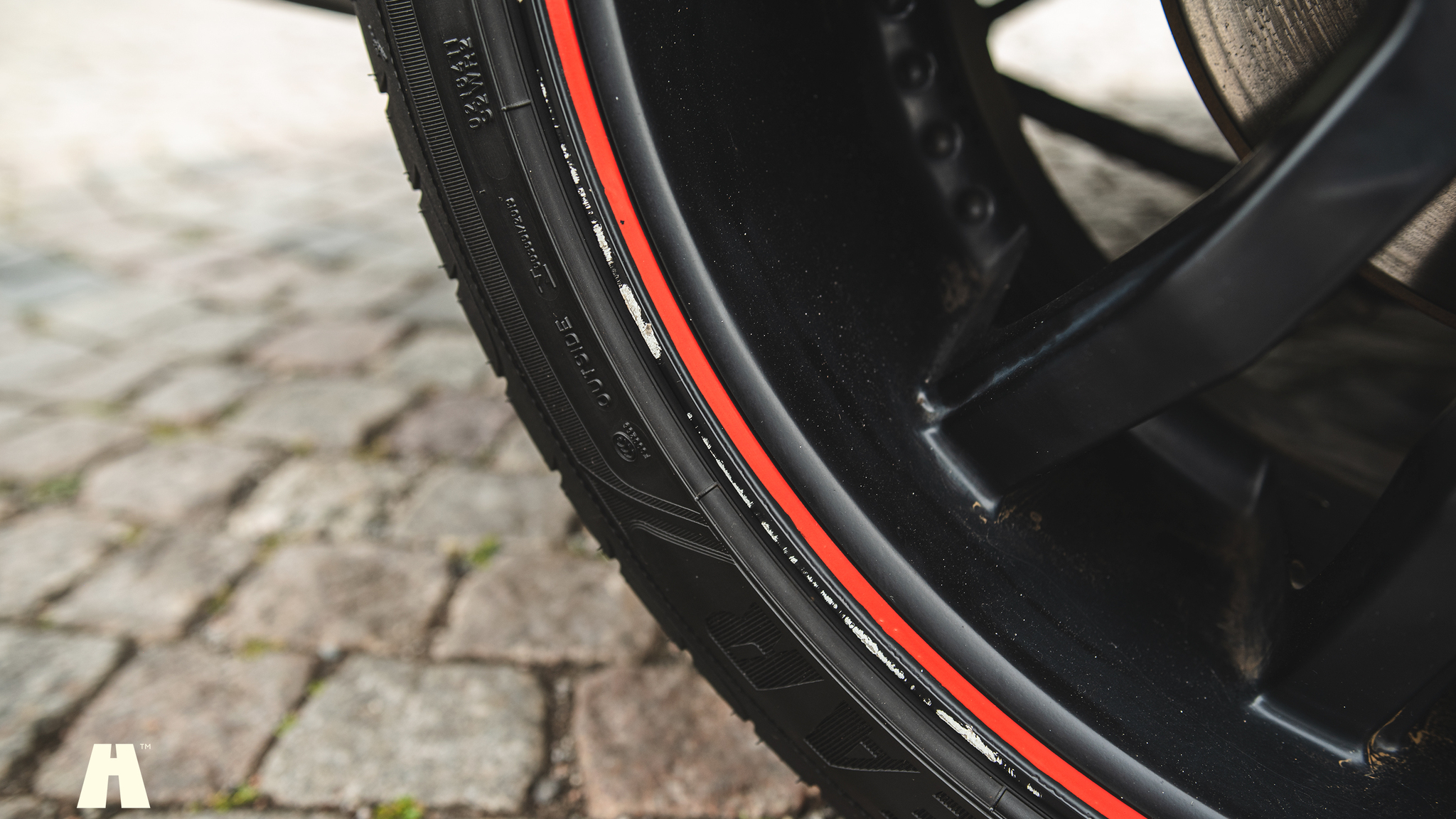 Exterior image of 2010 Ford Mustang GT 