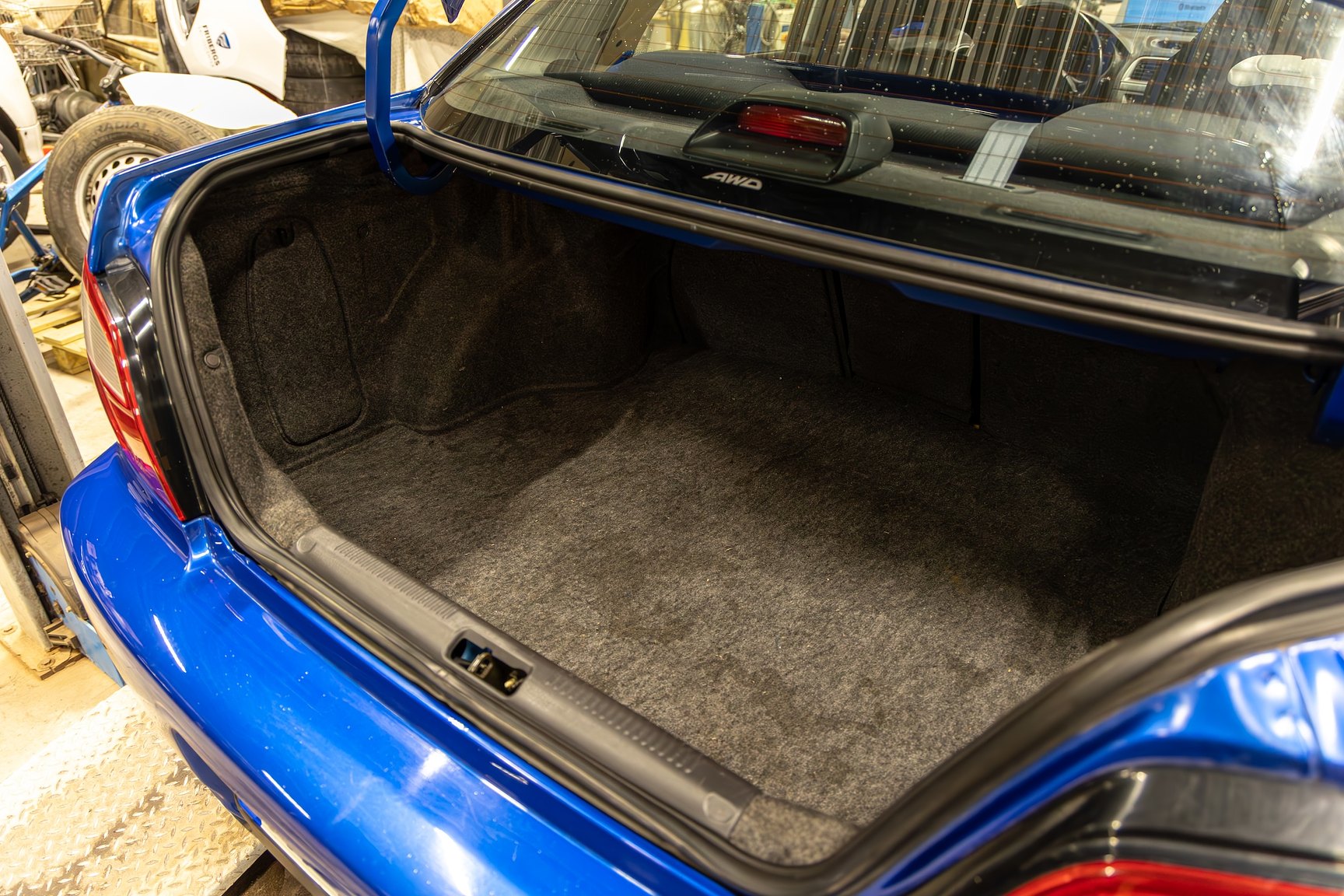 Interiörbild 2001 Subaru Impreza 2.0 WRX Turbo 4WD