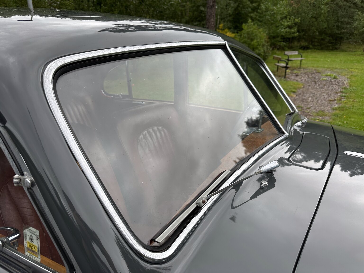 Exteriörbild på 1954 Jaguar Mark VII Saloon