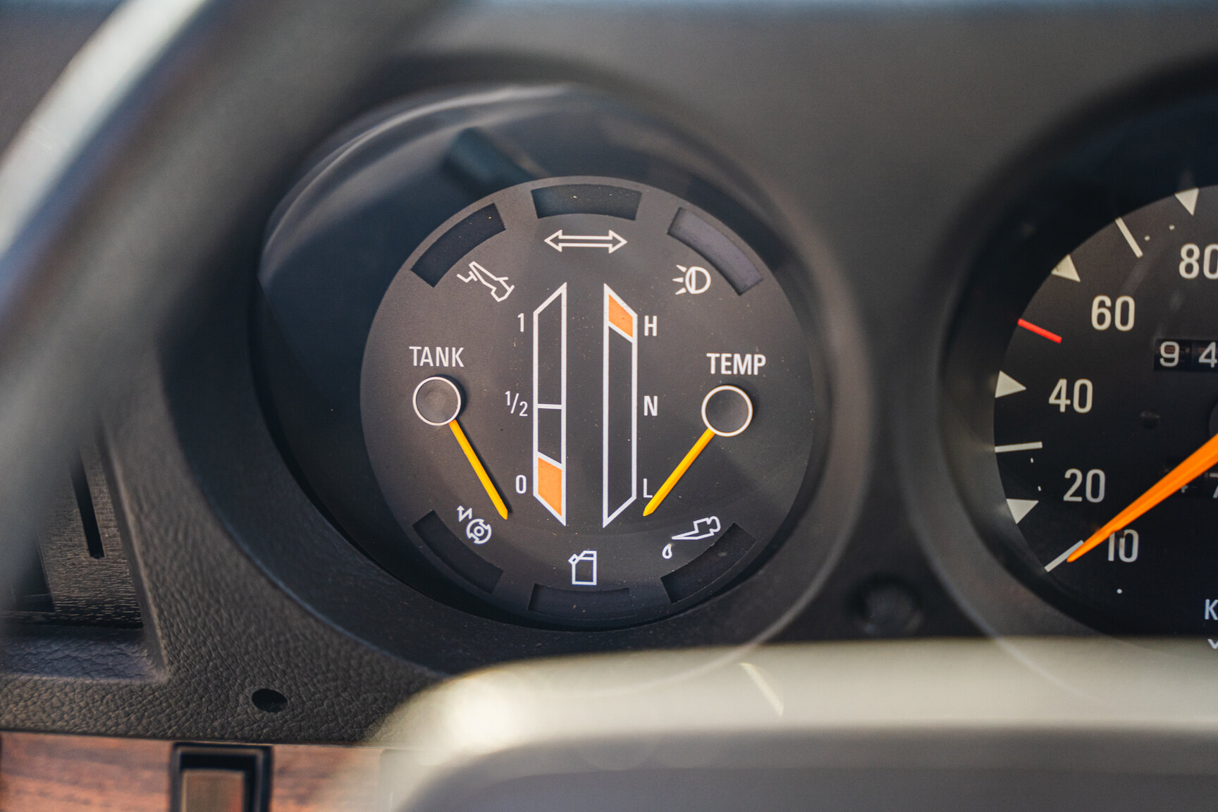 Interior image of 1974 SAAB 99 