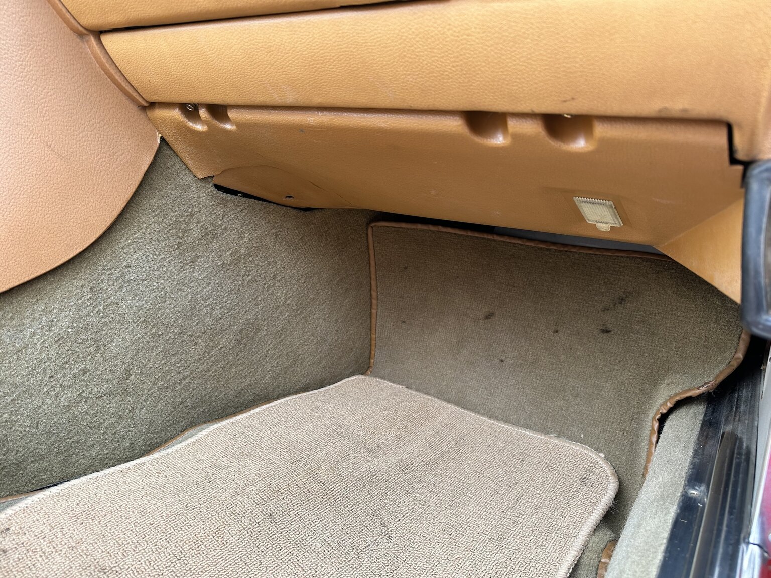 Interiörbild 1973 Mercedes-Benz 450 SL