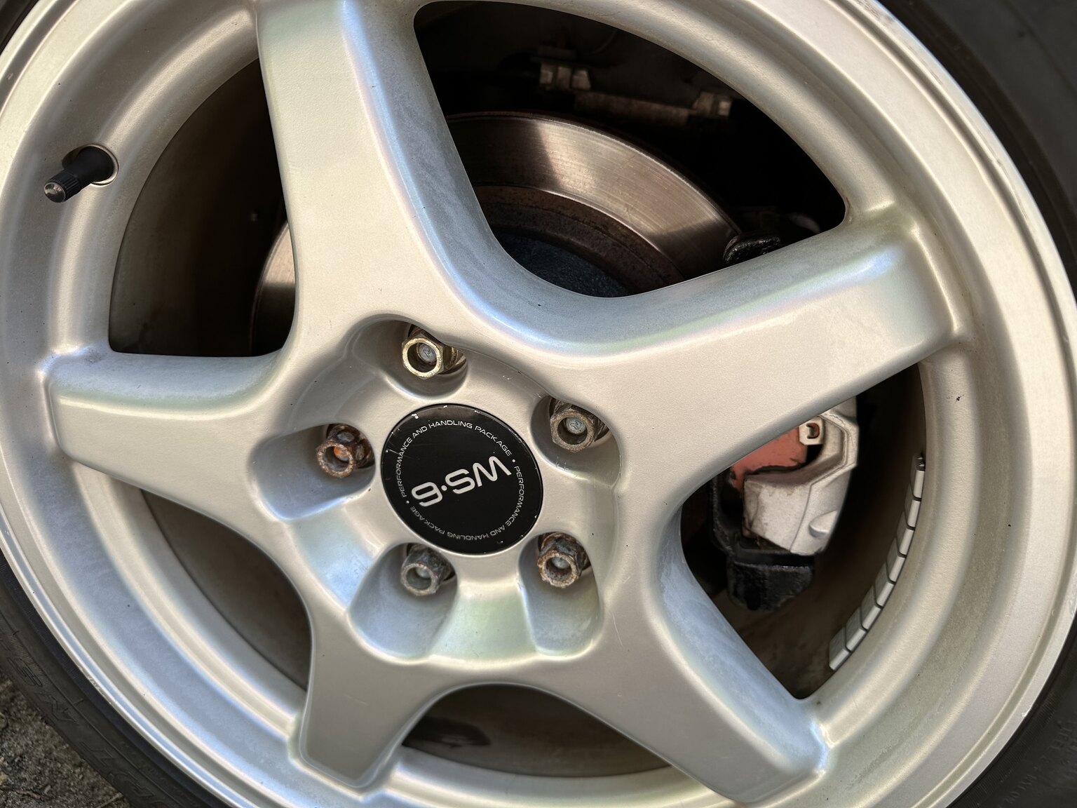 Exterior image of 2000 Pontiac TransAm Firebird (32)