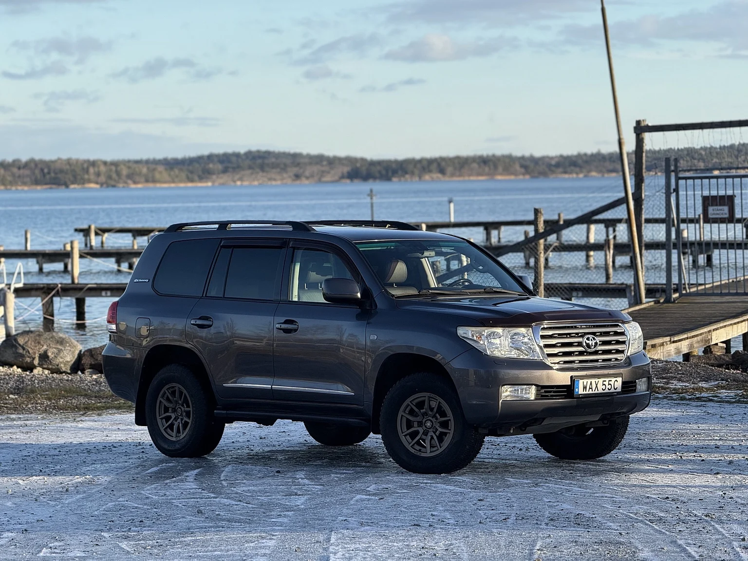 Aussenfoto 2008 Toyota Land Cruiser 200 Series 4.5 V8 (5)