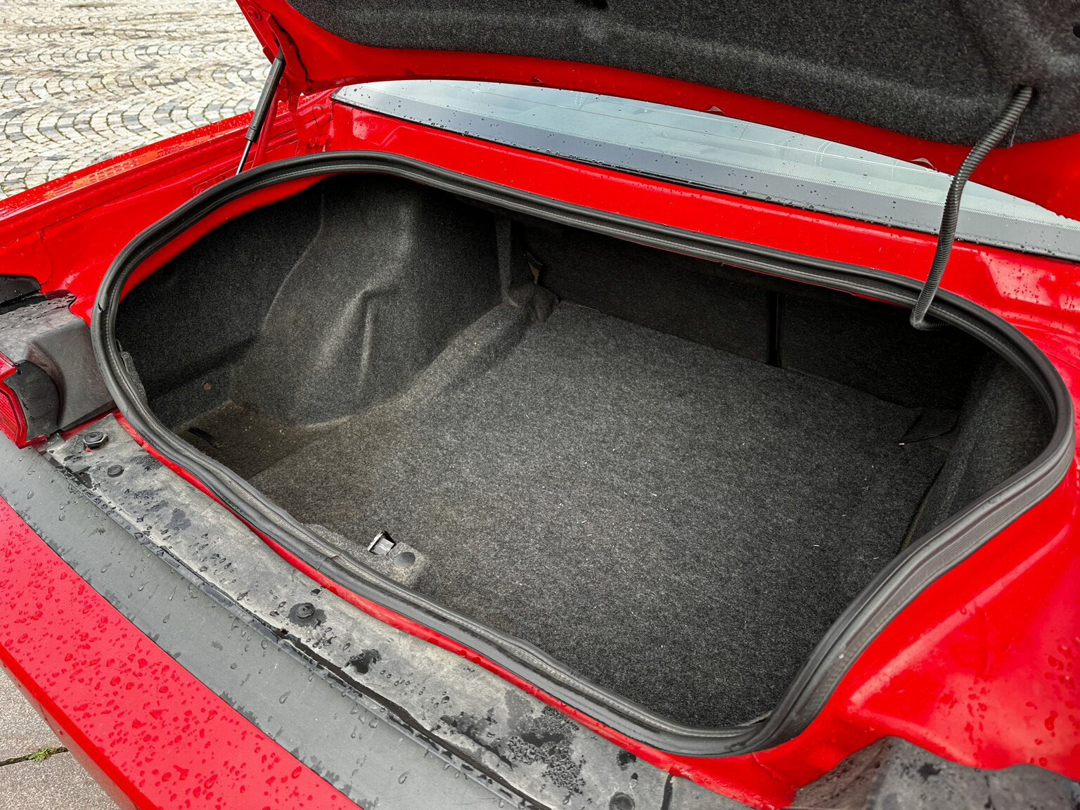Interior image of 2010 Dodge Challenger 5.7 V8 HEMI Manuell