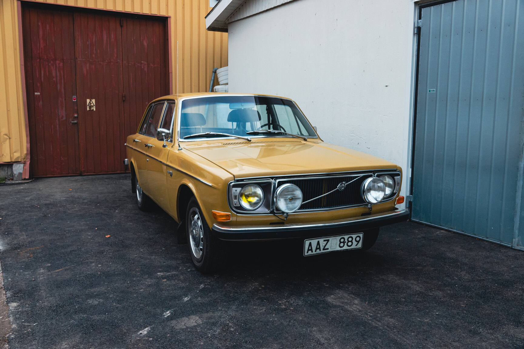 Exteriörbild på 1971 Volvo 144 2.0 Automat