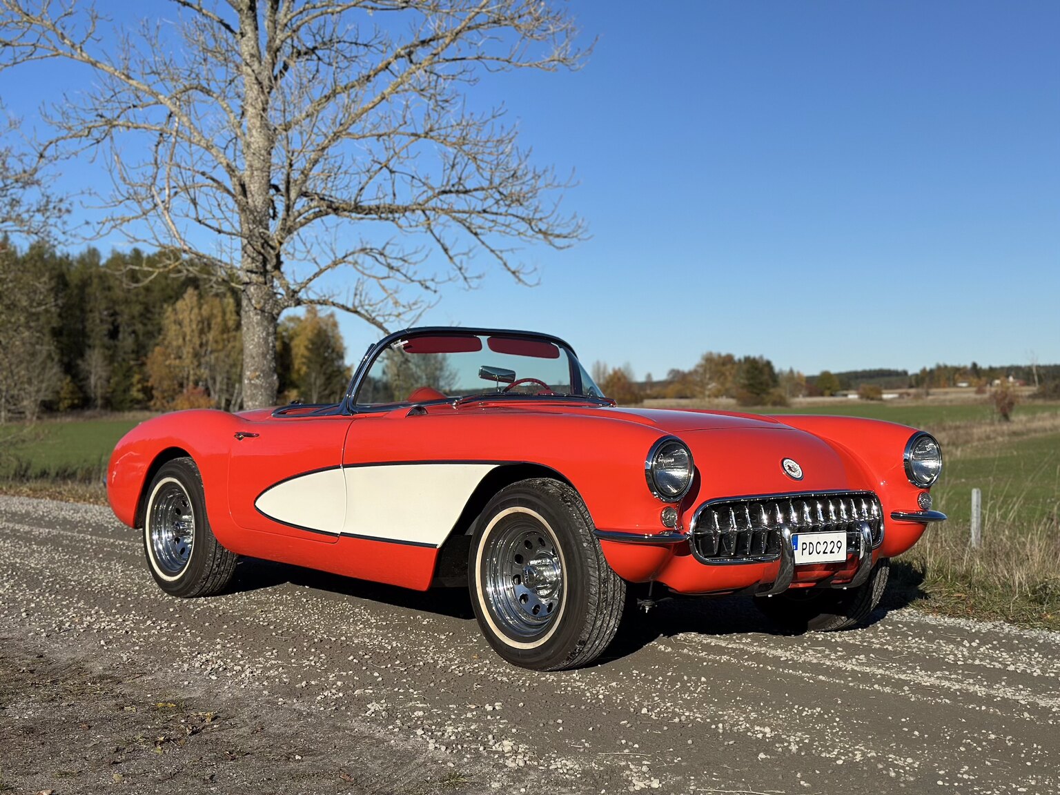 Exteriörbild på 1956 Chevrolet Corvette 