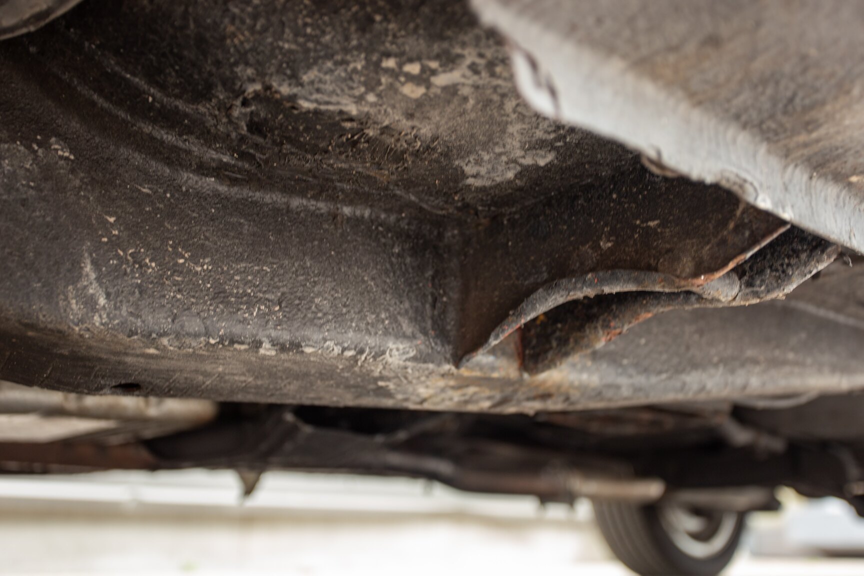 Image of 1990 Volvo 745 Turbo (21) mechanics