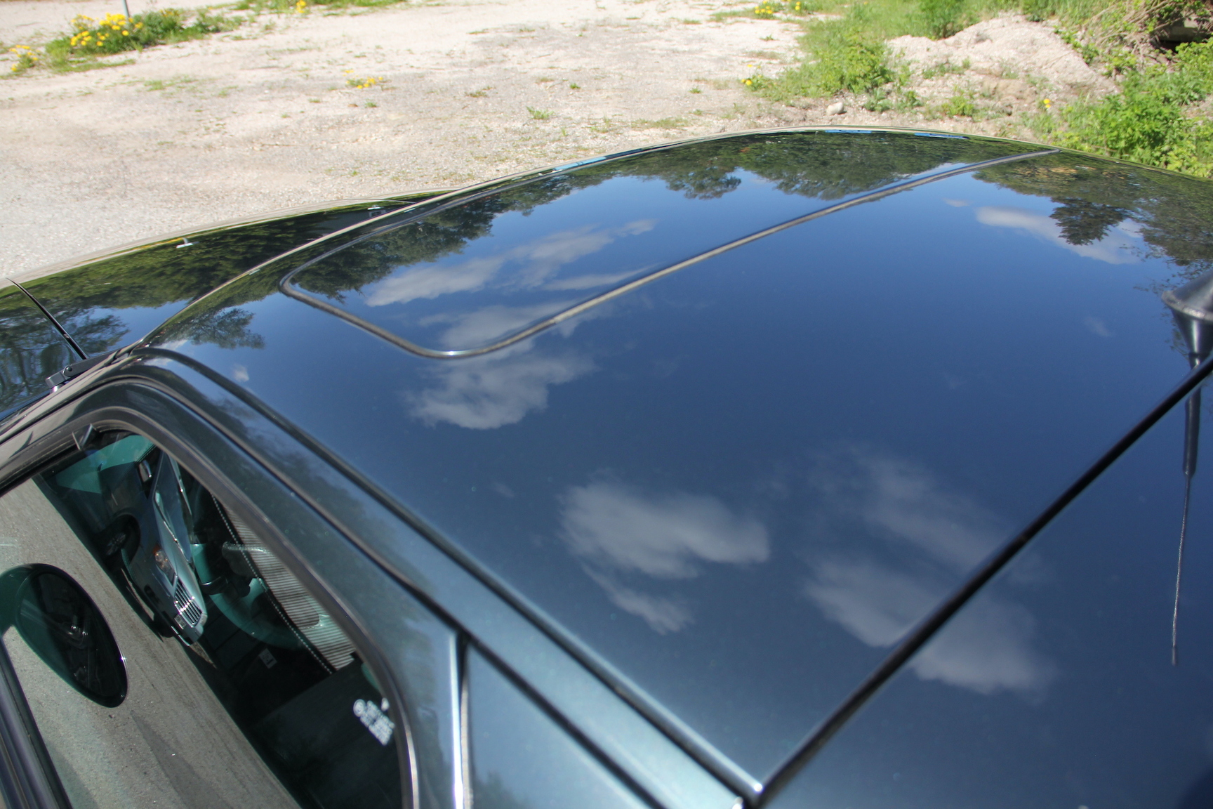 Exterior image of 1994 Porsche 928 GTS
