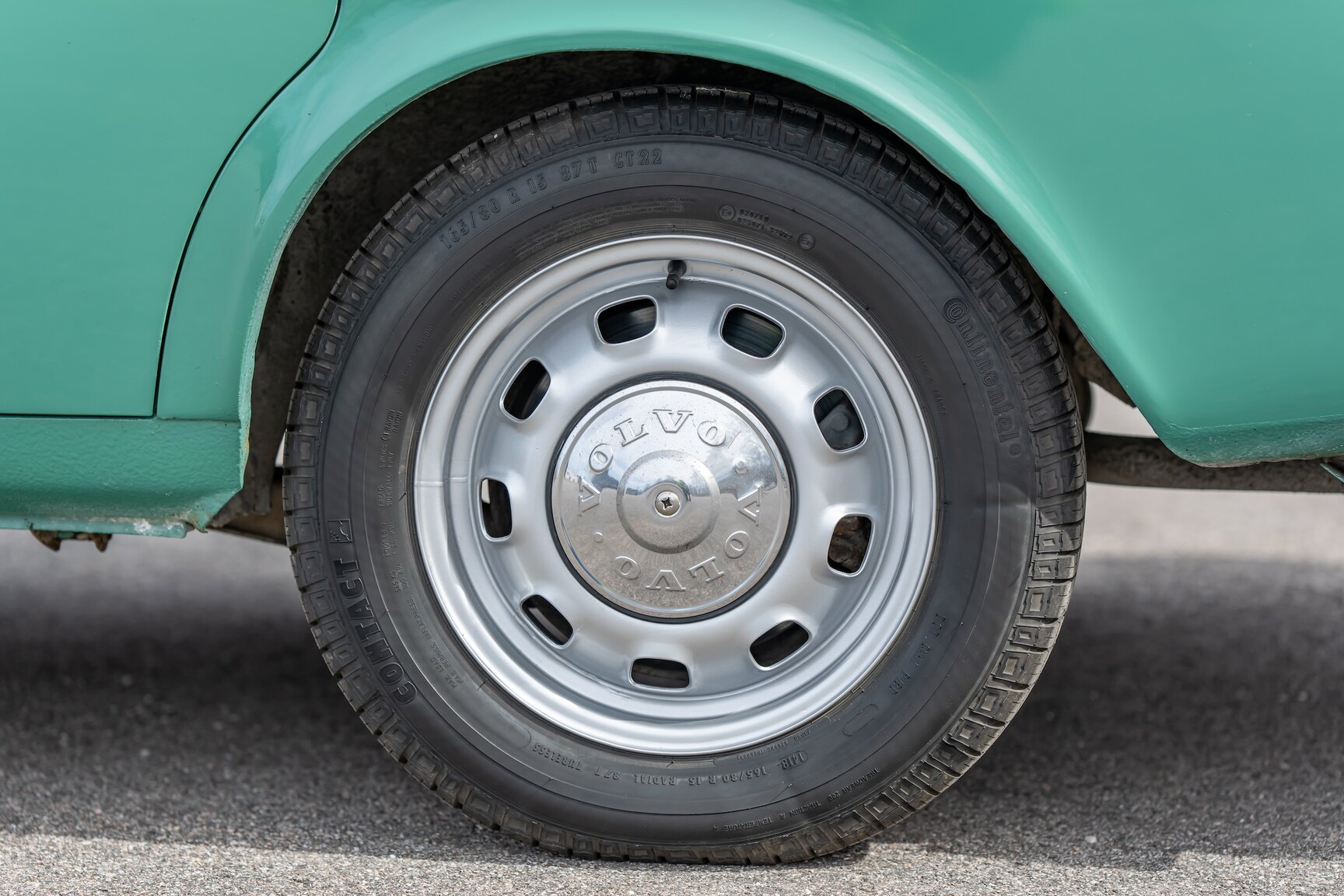 Exteriörbild på 1973 Volvo 144