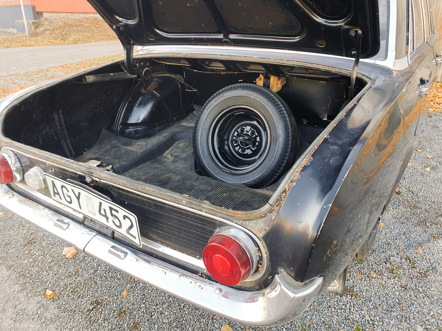 Interior image of 1964 Ford Taunus 17 M Super
