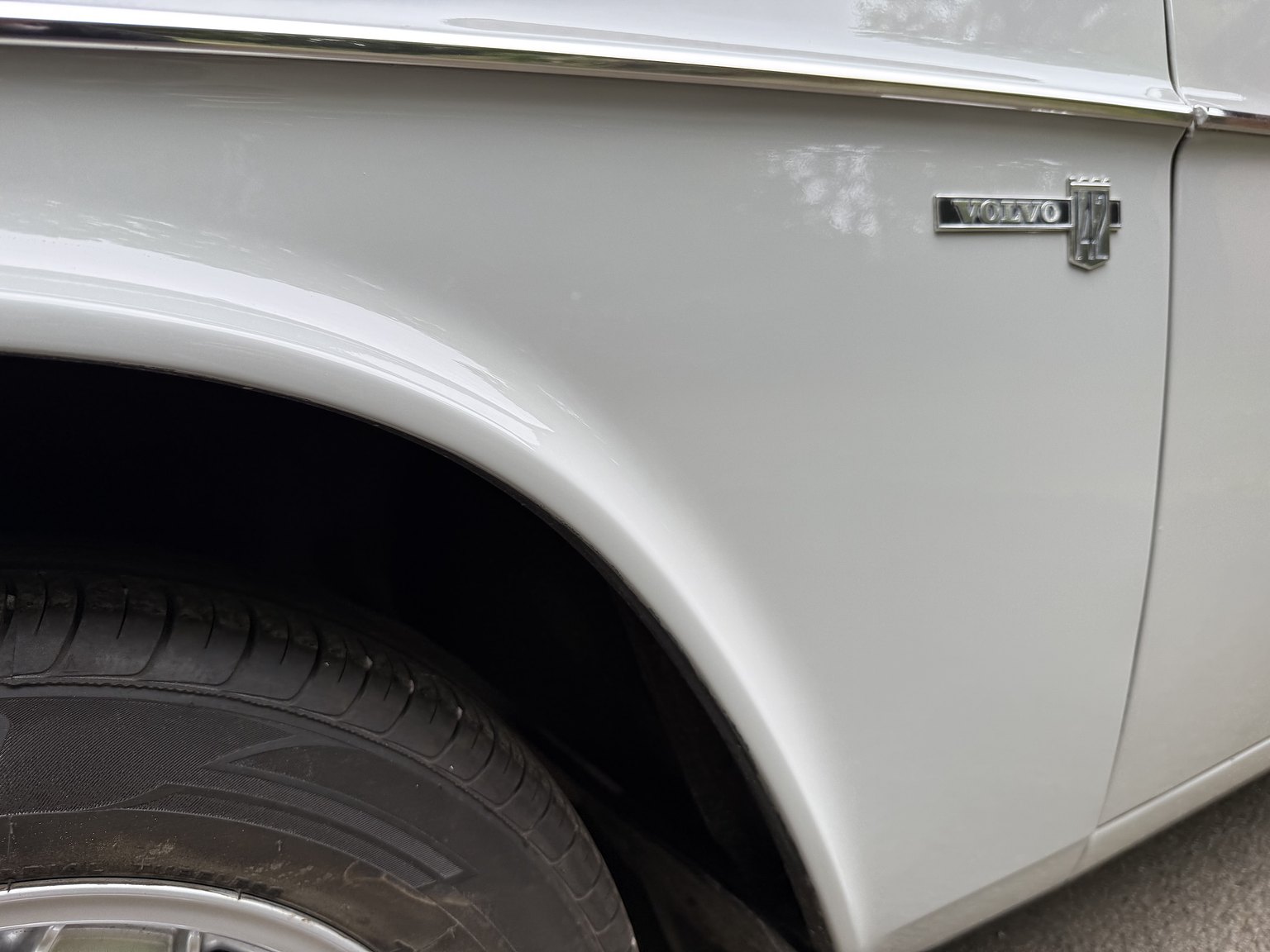 Exterior image of 1970 Volvo 142 Automatic