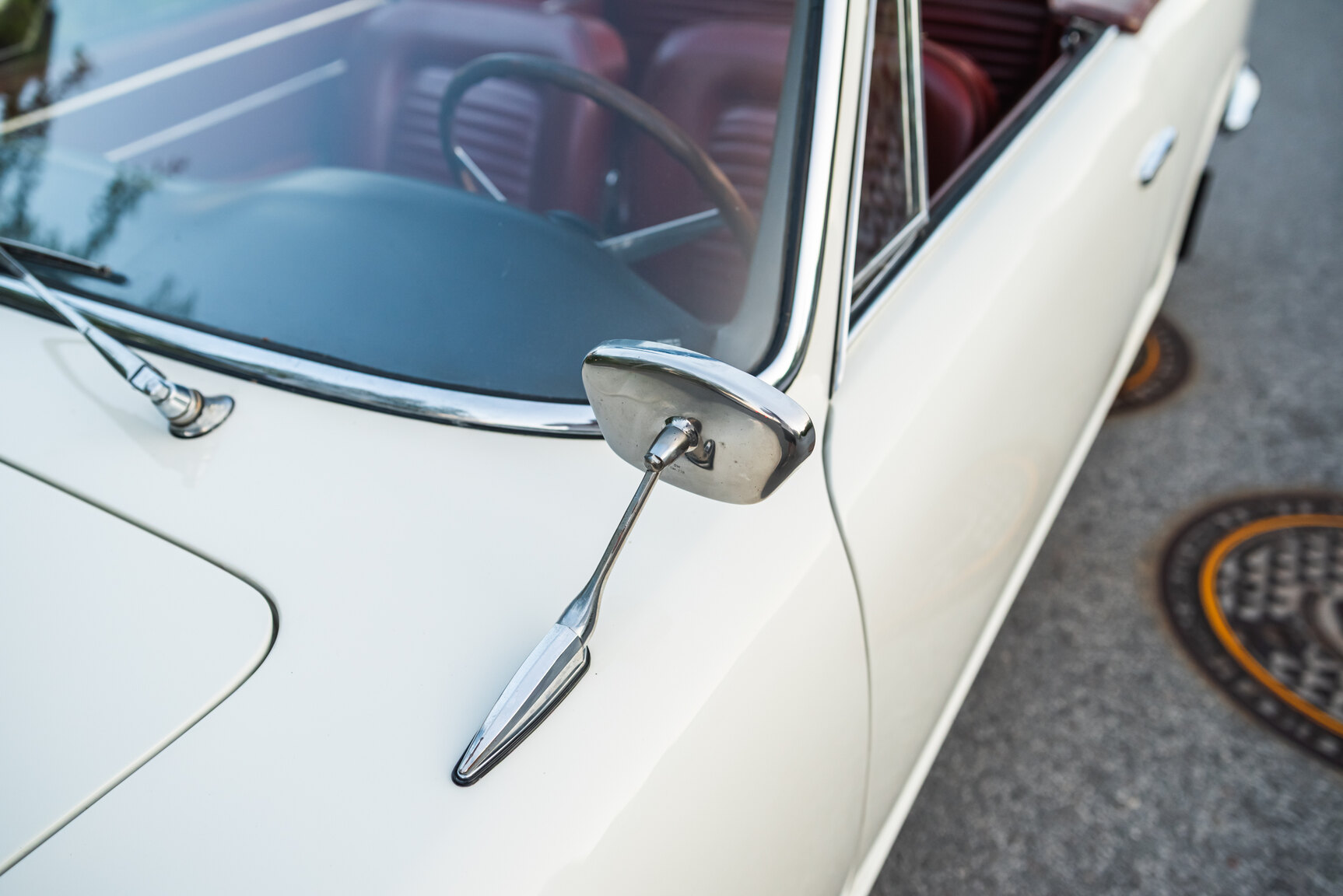 Exterior image of 1964 Lancia Flavia Vignale  