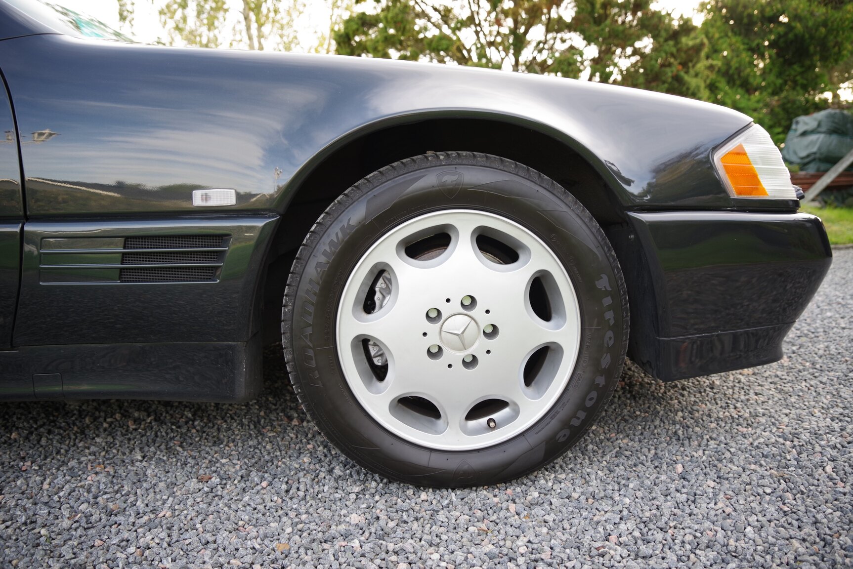 Exteriörbild på 1992 Mercedes-Benz 300 SL-24
