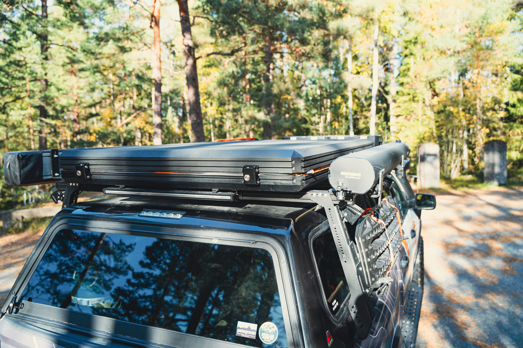 Exteriörbild på 2017 Dodge Ram 1500 AEV (88)