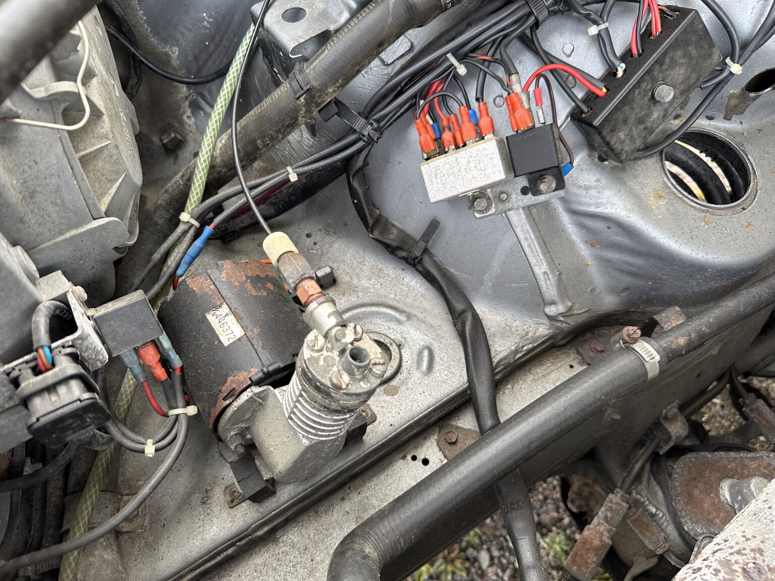 Image of 1987 Mercedes 300 SE (13) mechanics