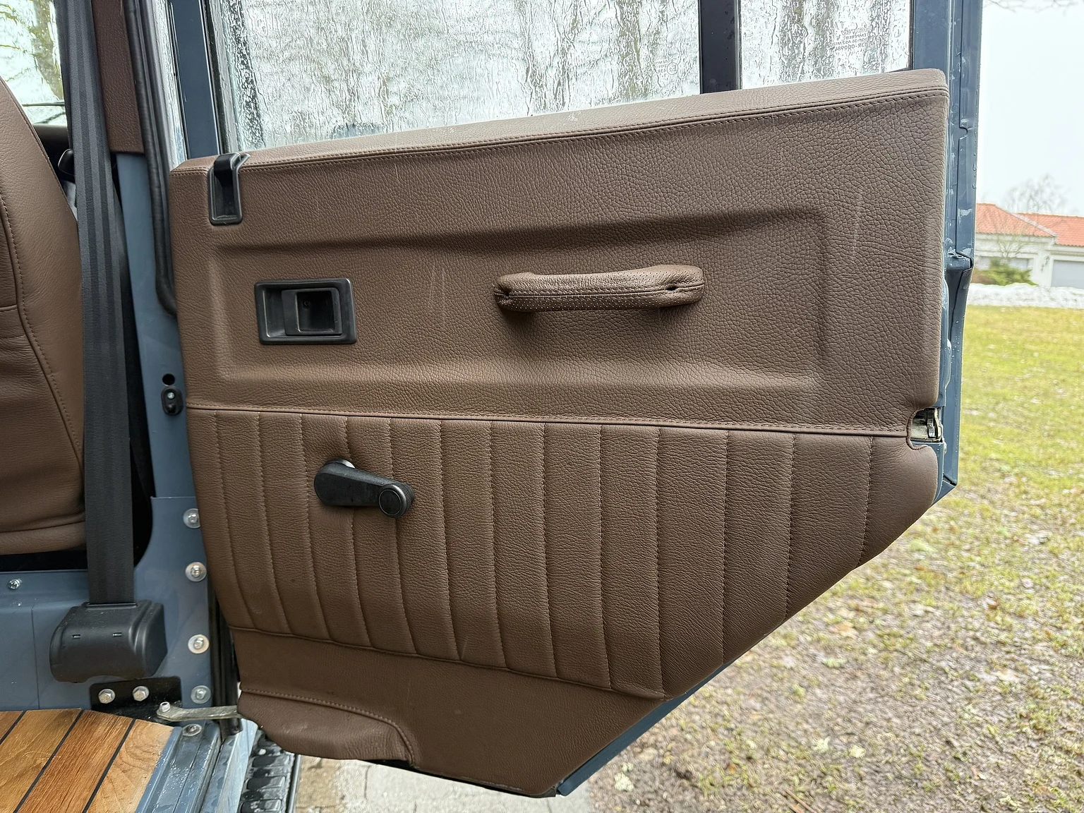 Interiörbild 2000 Land Rover Defender 110 C (55)