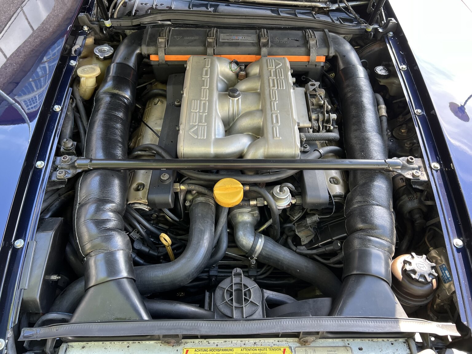 Image of 1993 Porsche 928 GTS mechanics