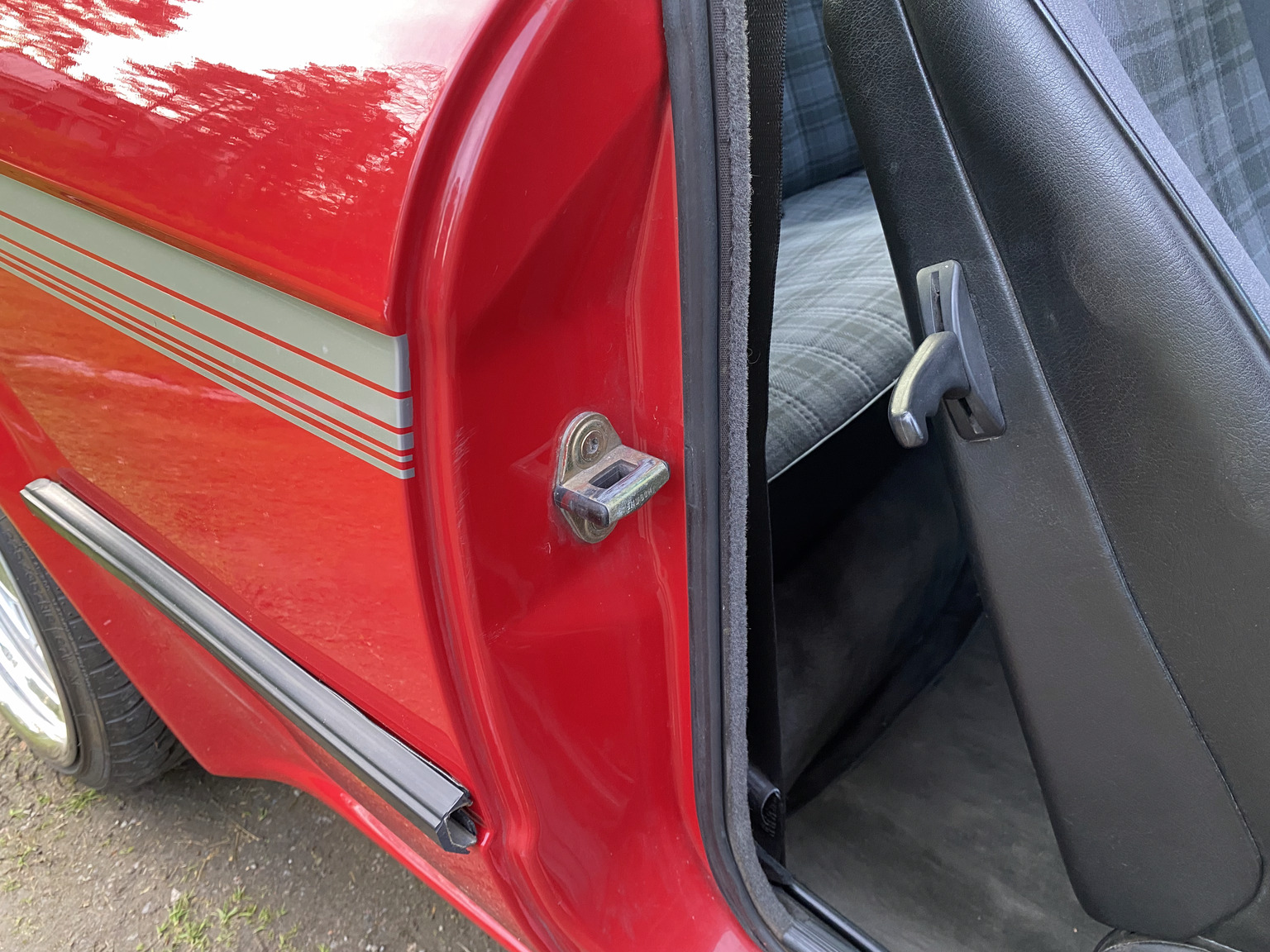Interior image of 1986 BMW E30 H35 Hartge