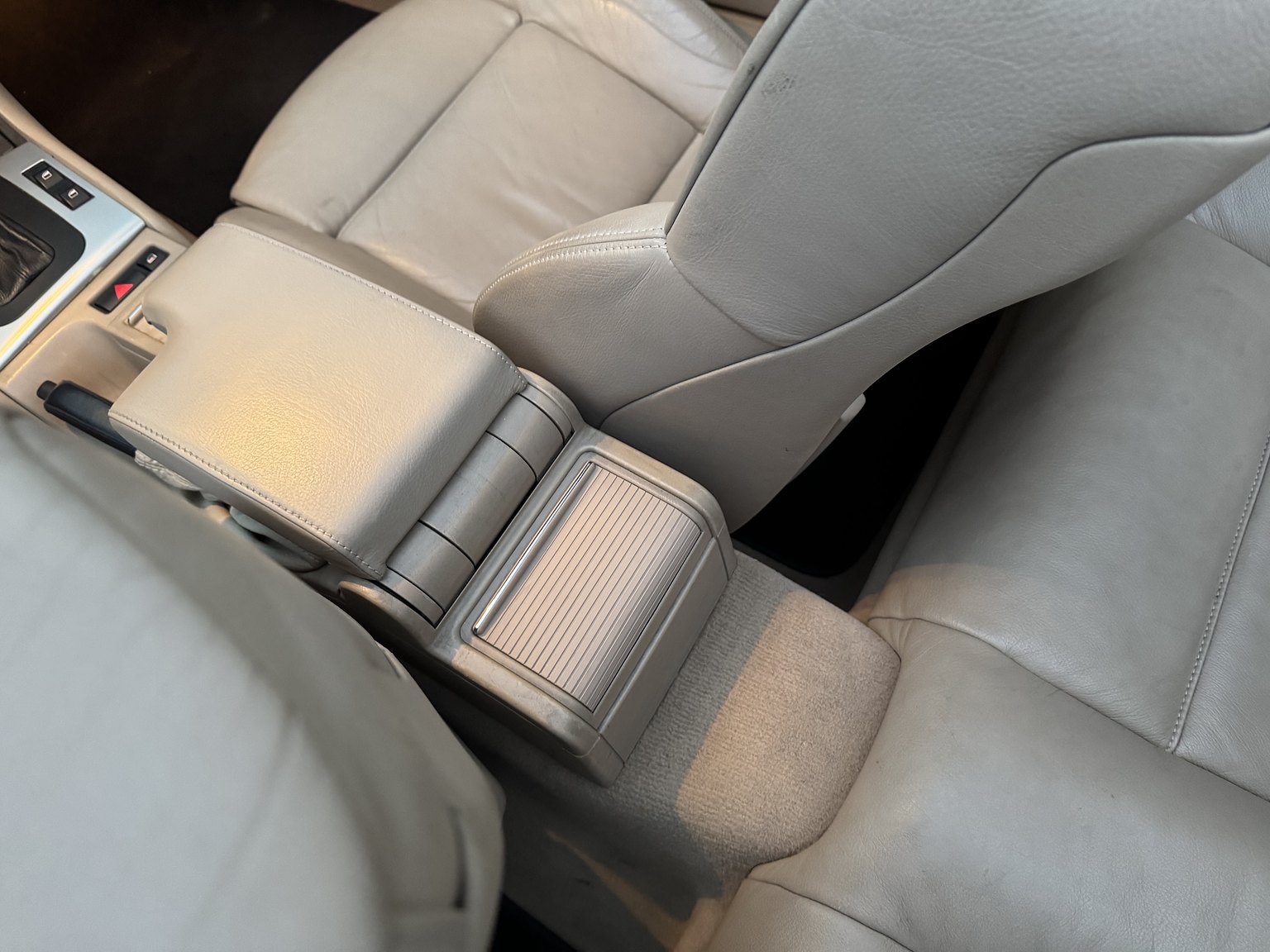 Interiörbild 2001 BMW 325IA CAB