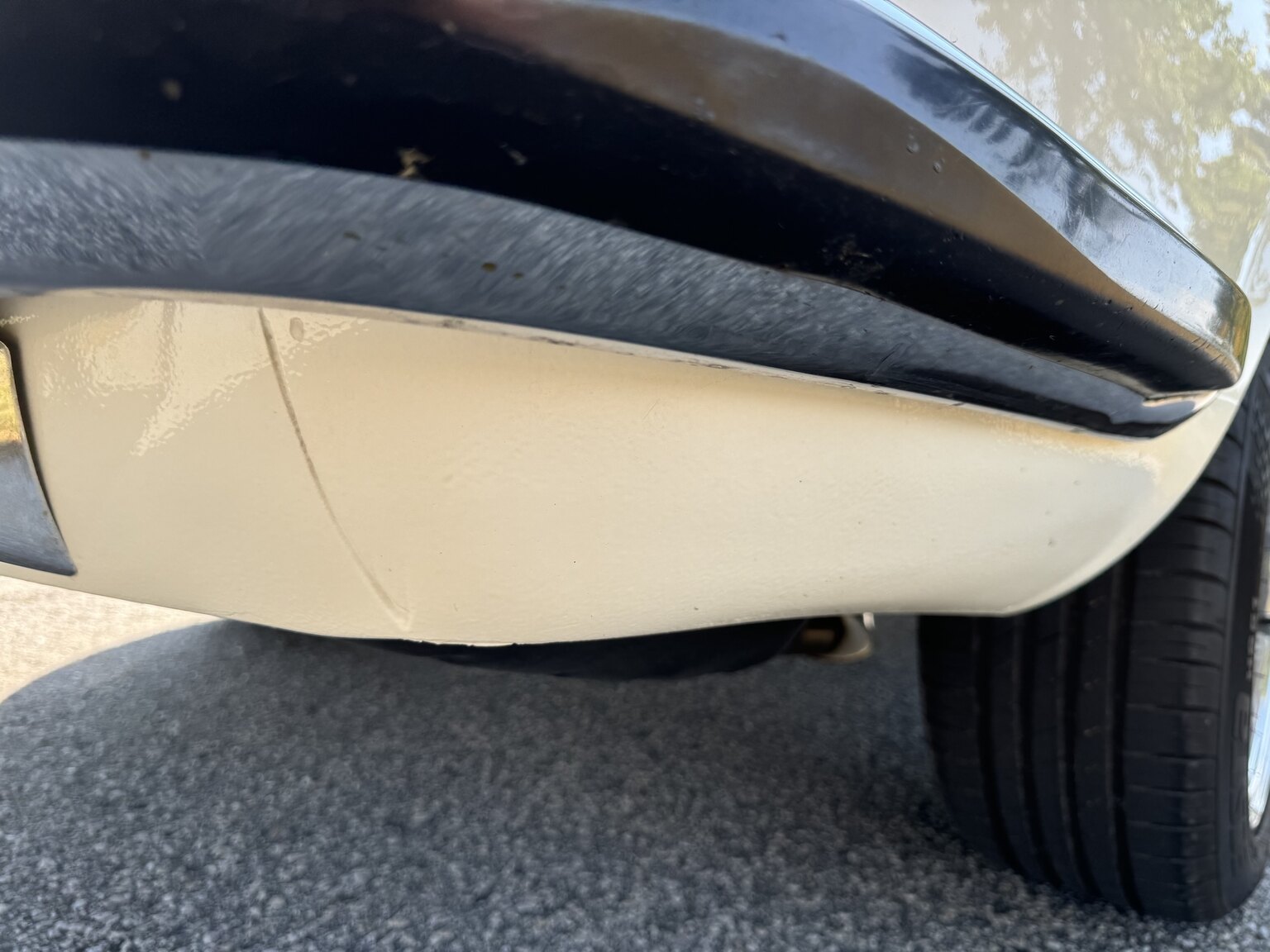 Exterior image of 1971 BMW 2800 CS