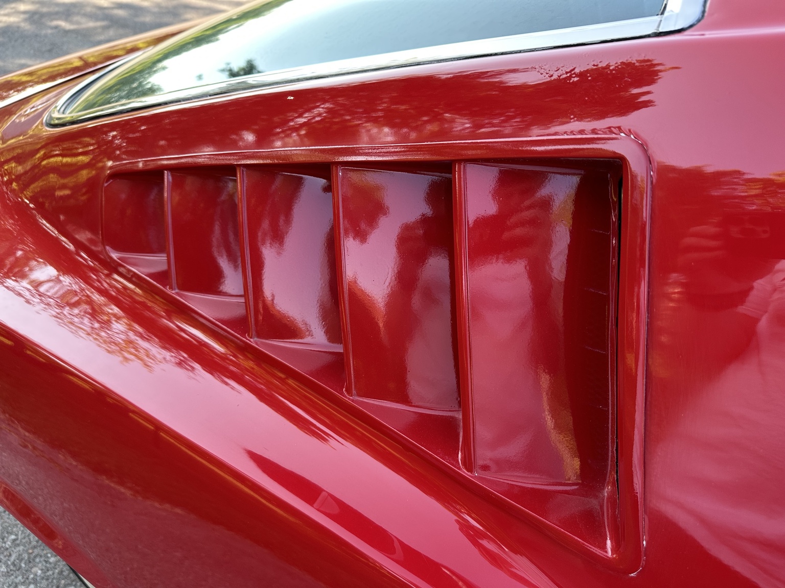 Exterior image of 1965 Ford Mustang 289 Fastback