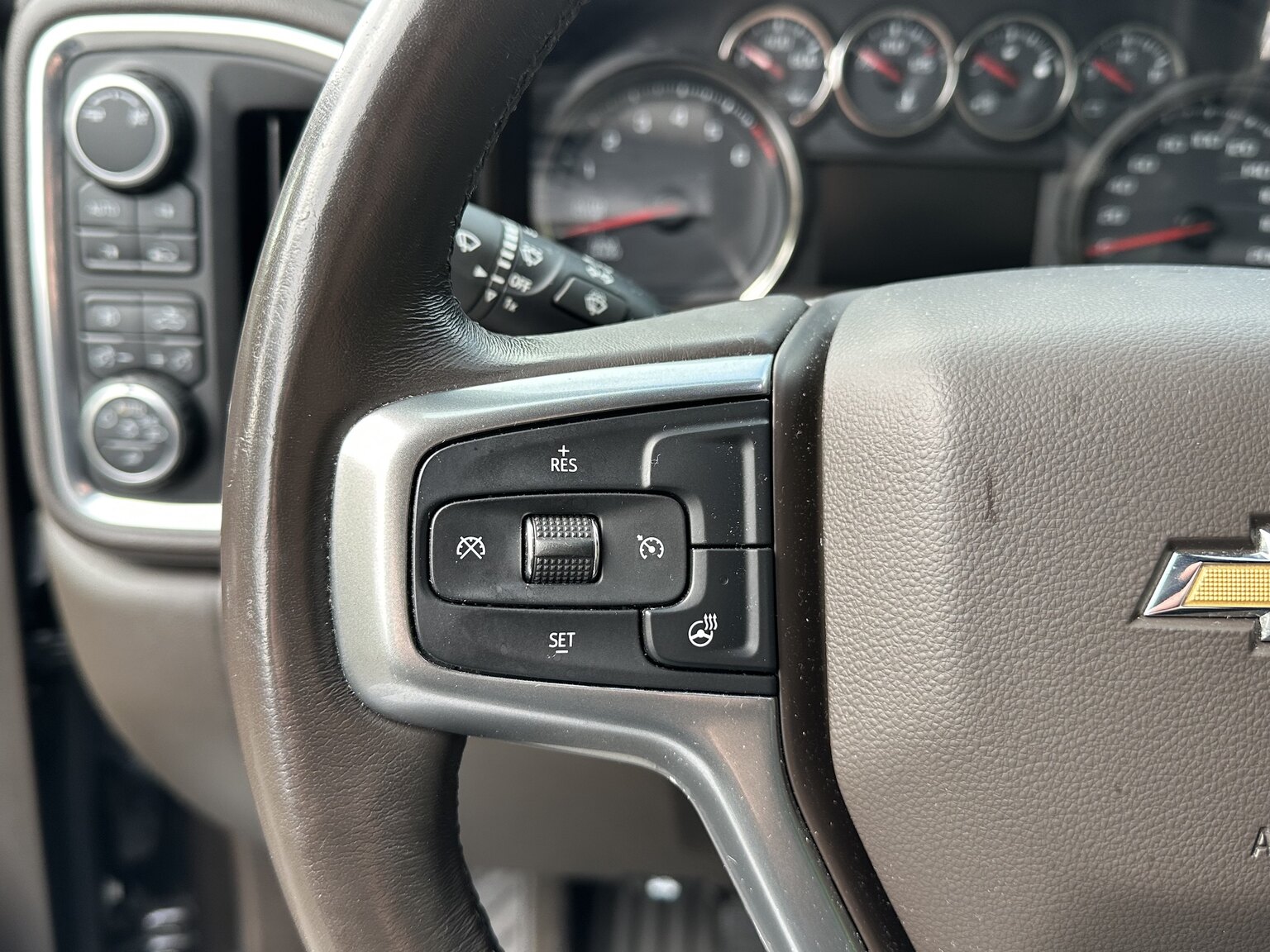Interiörbild 2019 Chevrolet Silverado LTZ
