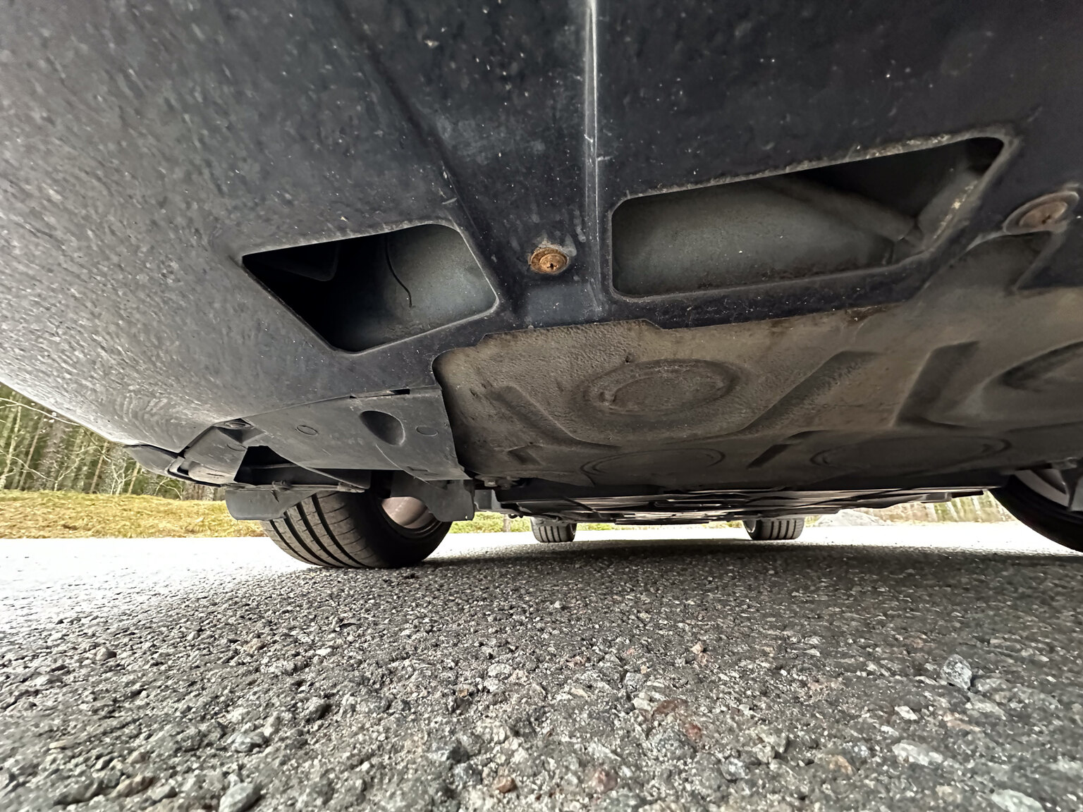 Image of 1999 Porsche 911 Carrera 4 mechanics