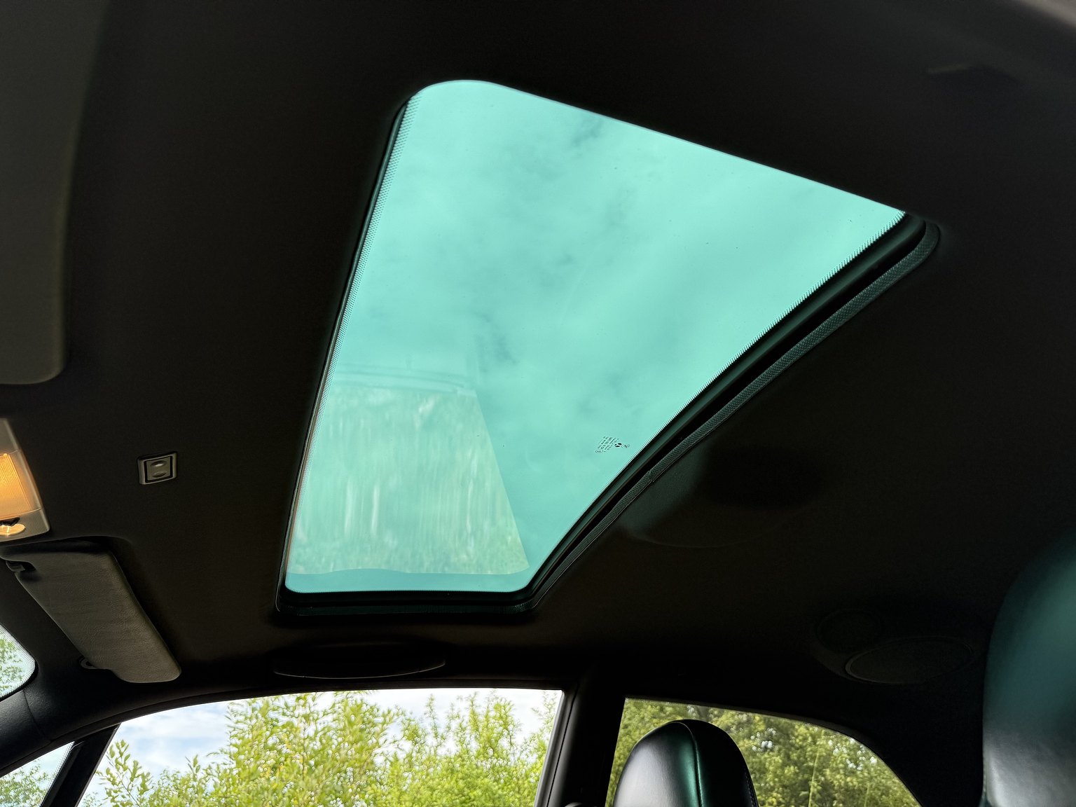 Interior image of 1999 BMW Z3 M Coupé
