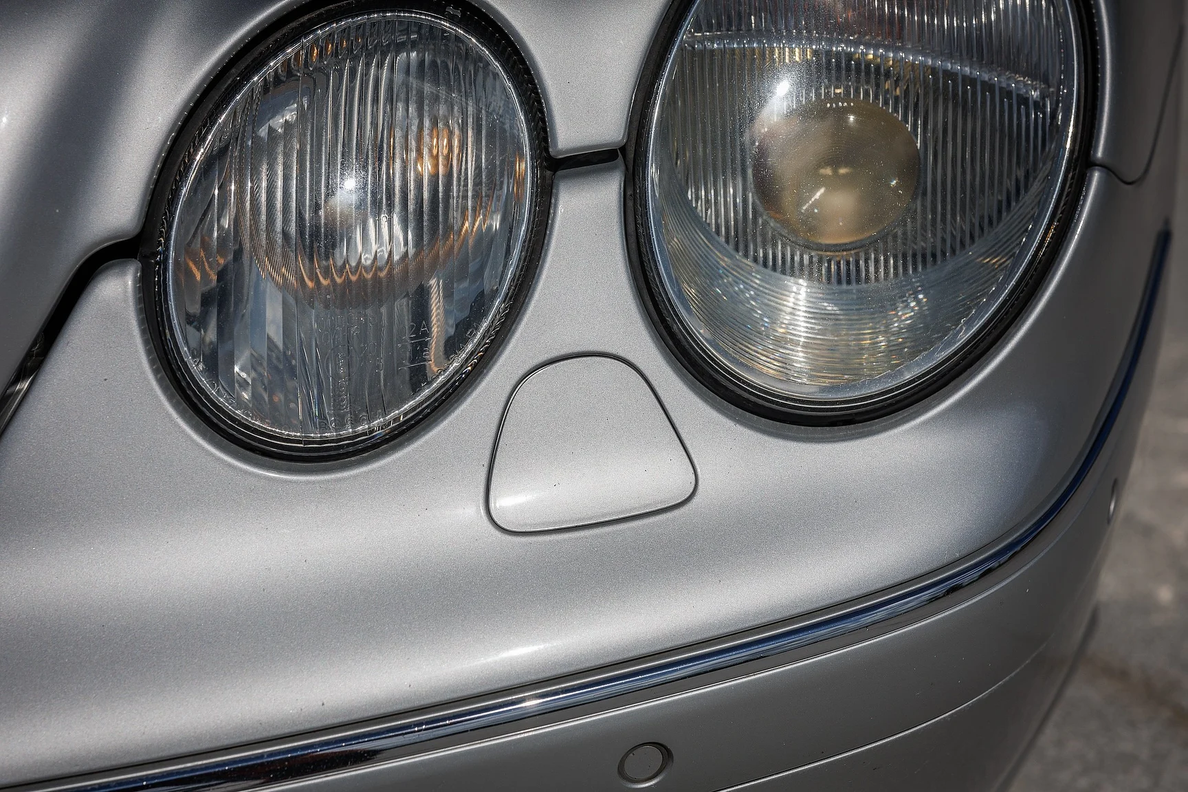 Exteriörbild på 2000 Mercedes-Benz CL 600 (49)