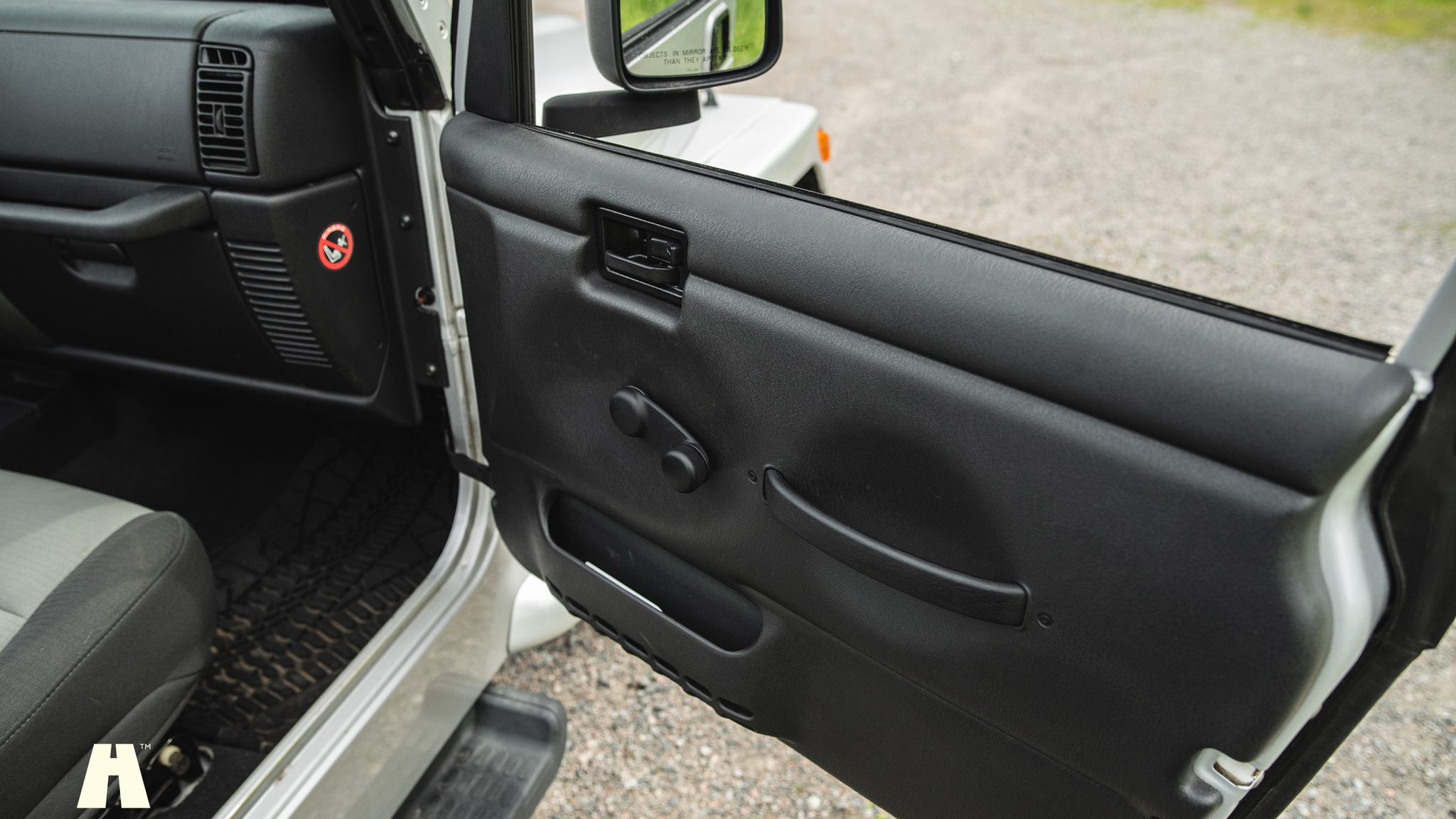 Innenraumfoto von 2006 Jeep Wrangler 4.0L Sahara 