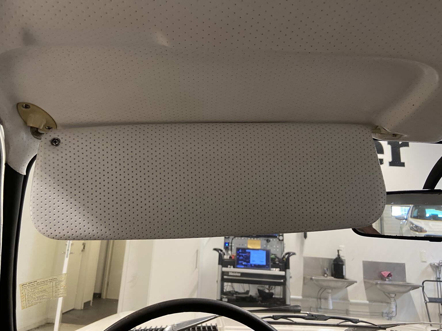 Interior image of 1971 BMW 2800 CS