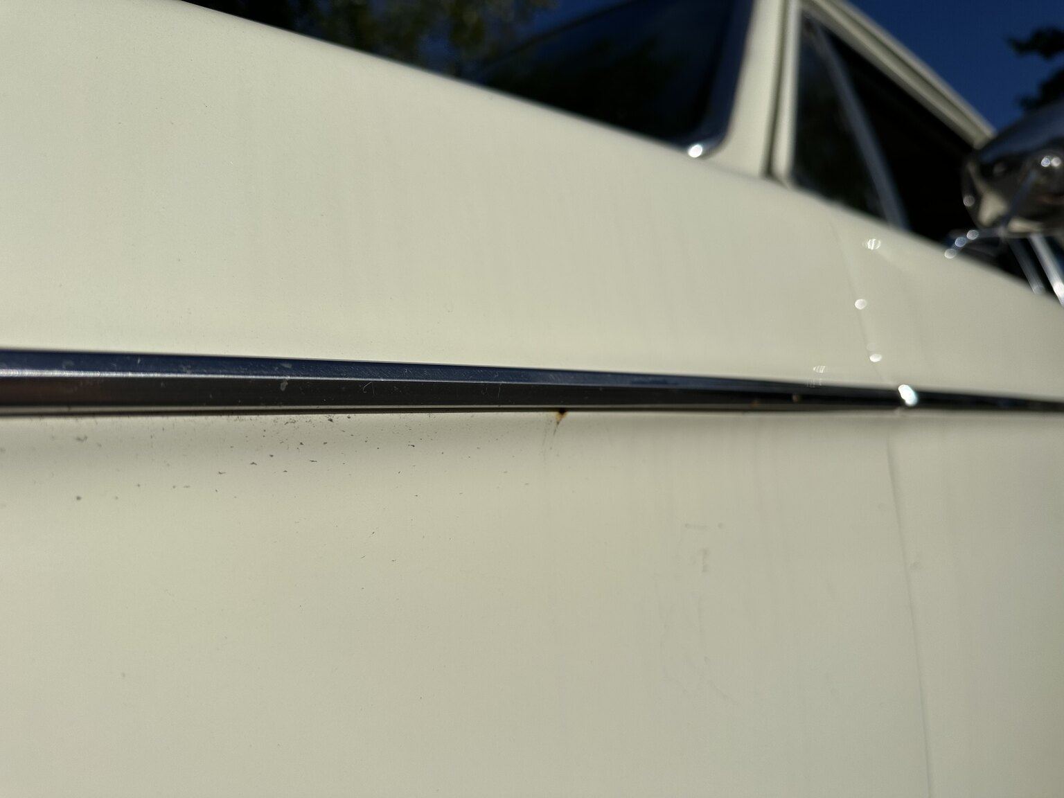 Exteriörbild på 1973 Volvo 142