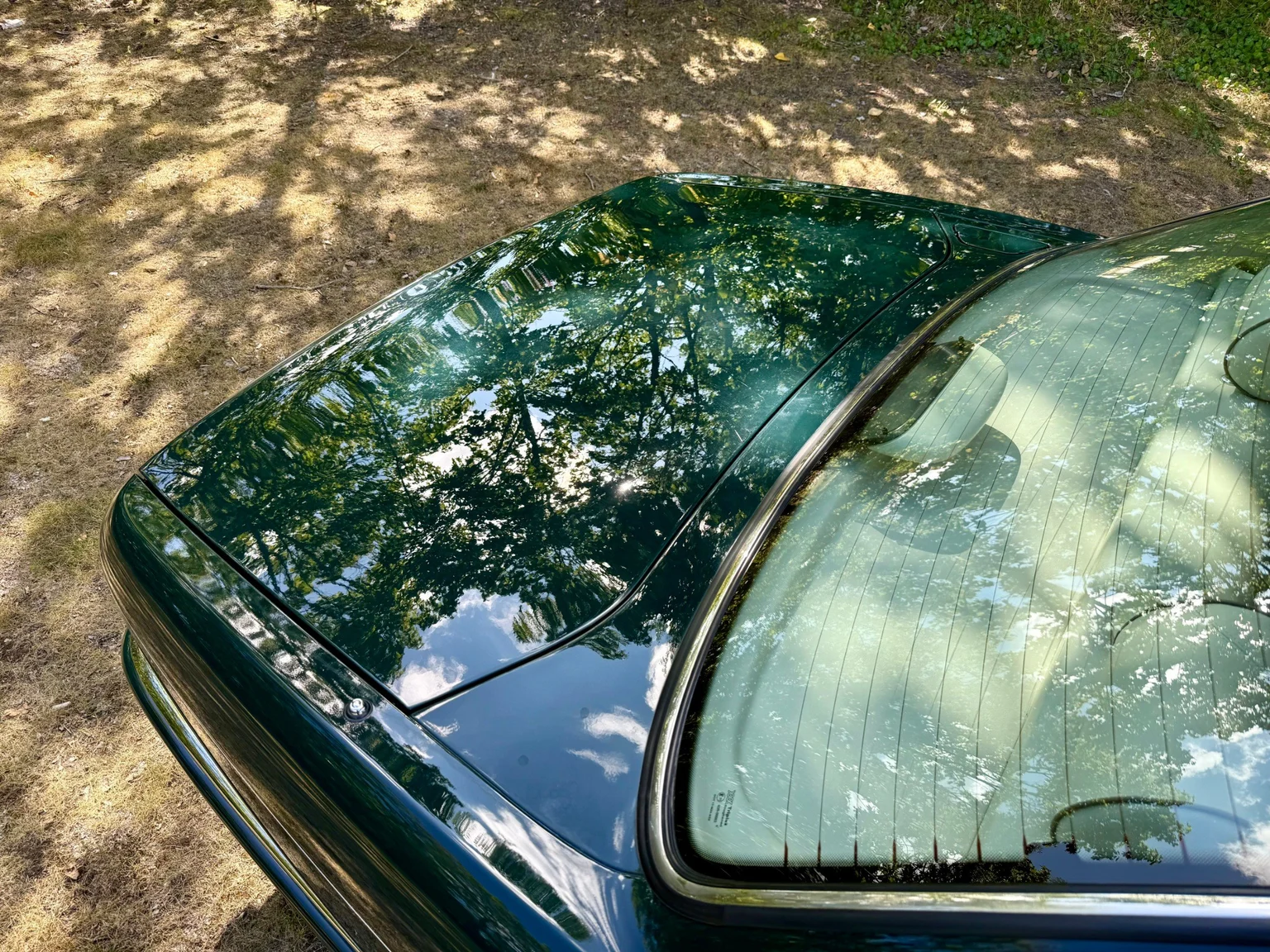 Exterior image of 2001 Jaguar XJ Sovereign 4.0 V8 (53)